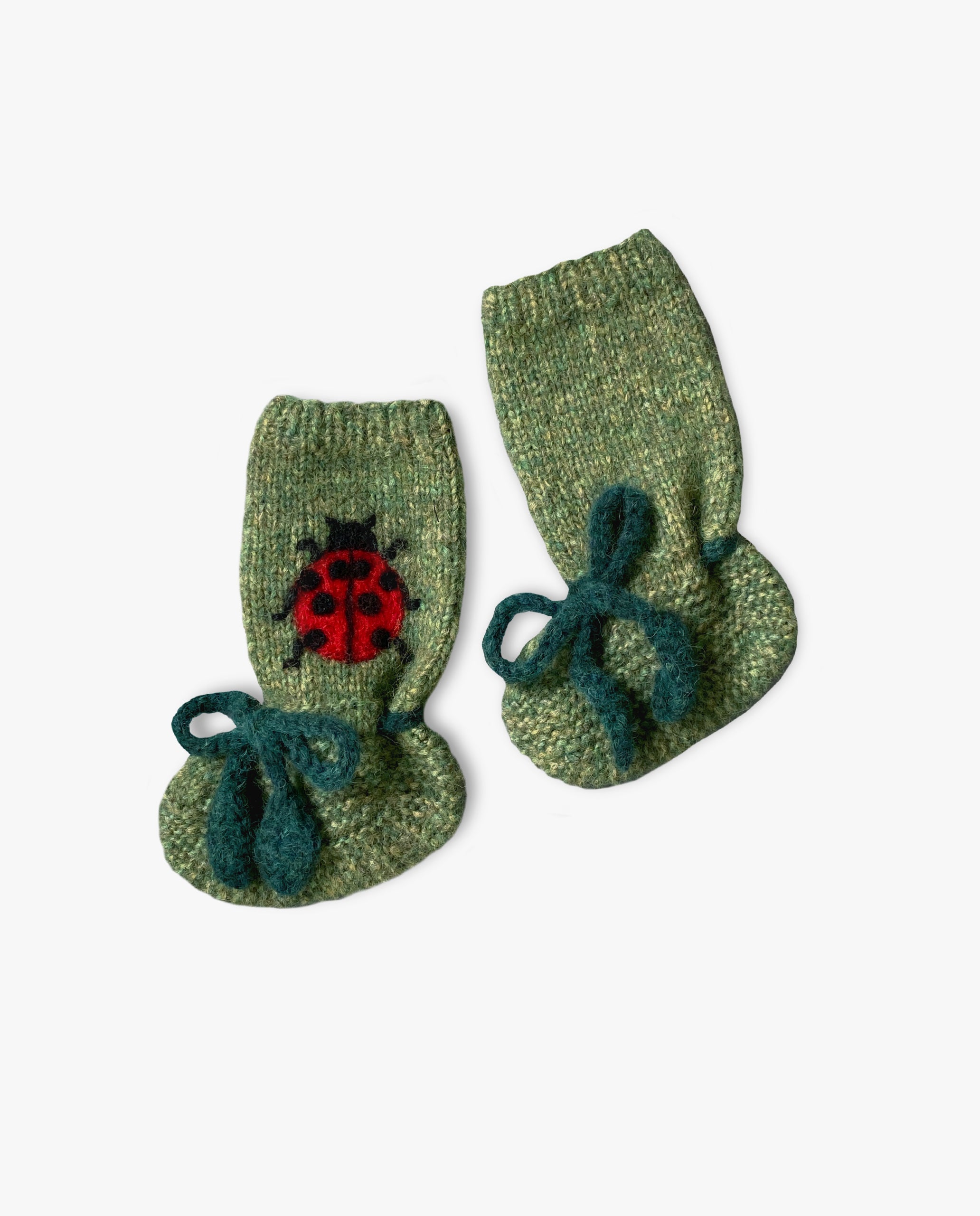 Ladybug Booties |green moss| in stock (1-2y)