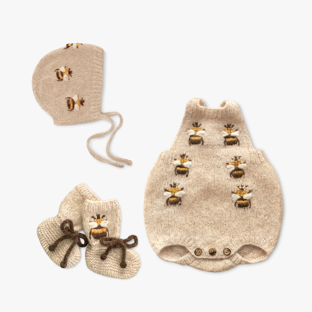 Bee Newborn Set | wheat