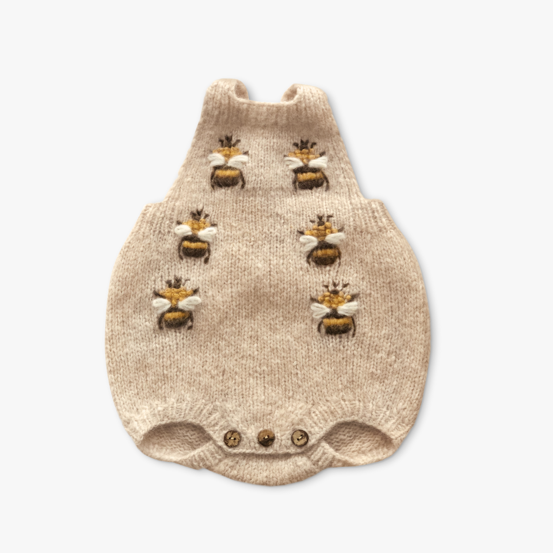 Bee Newborn Set | wheat