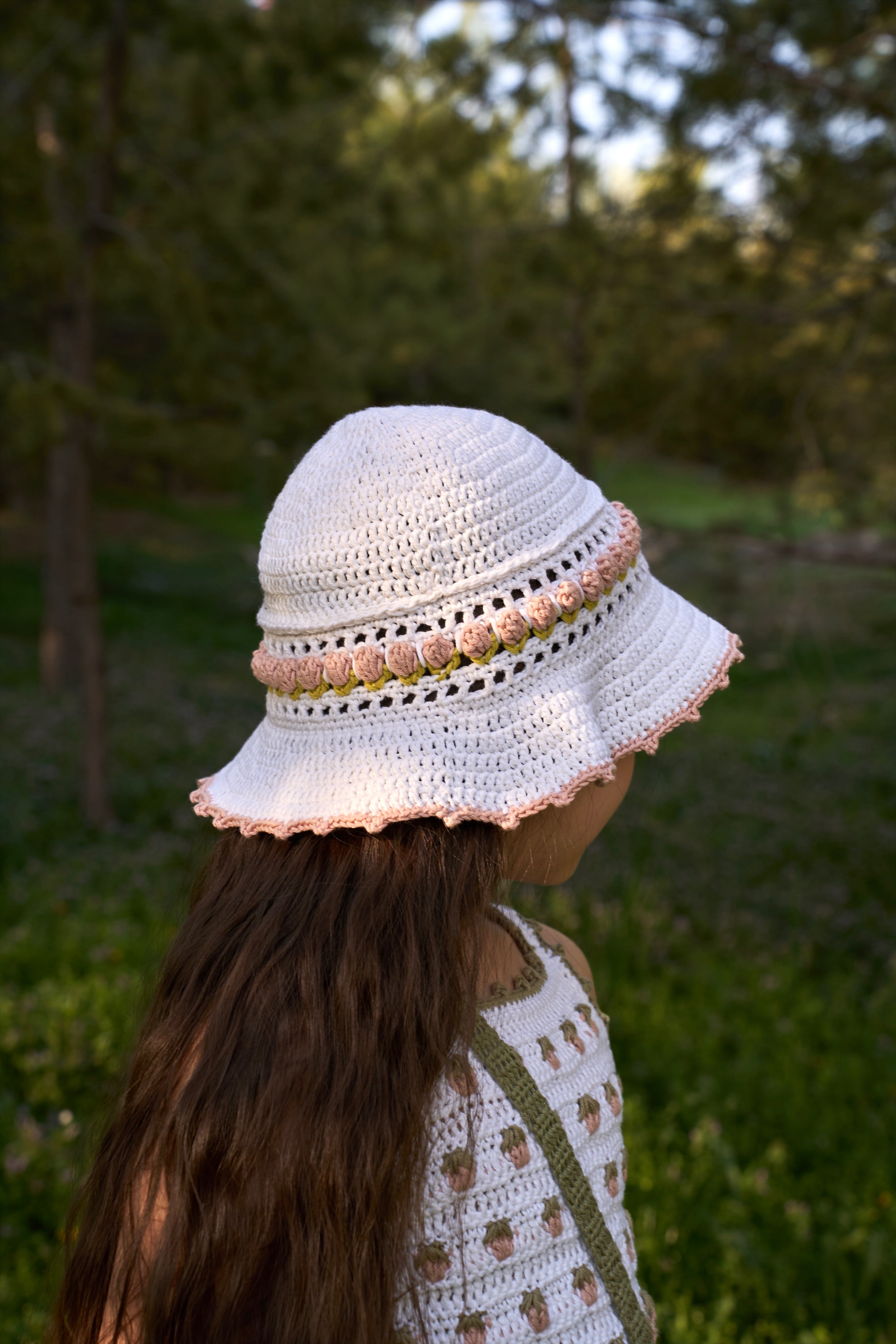 Tulips Hat | off white