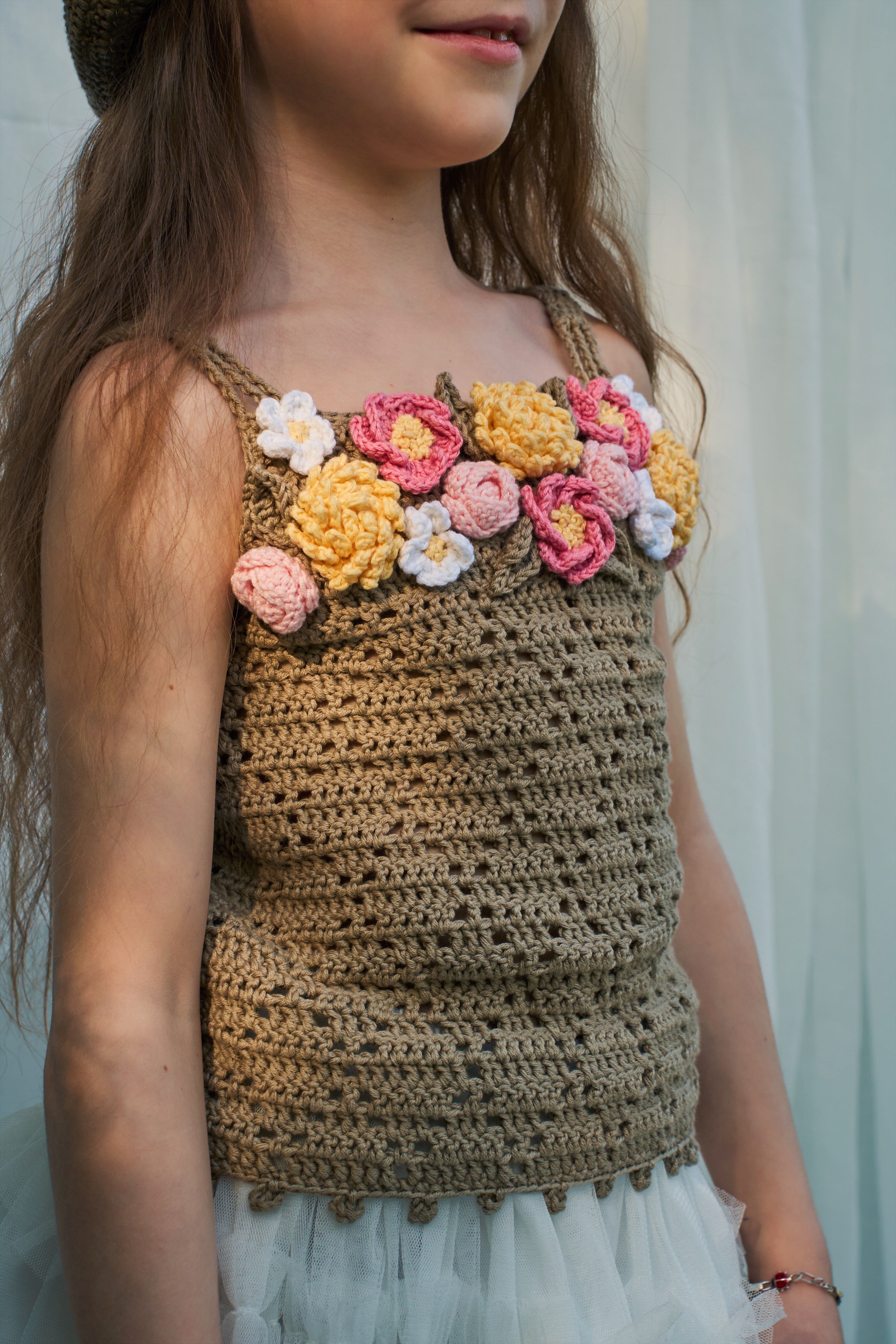 Flowers Top | olive green