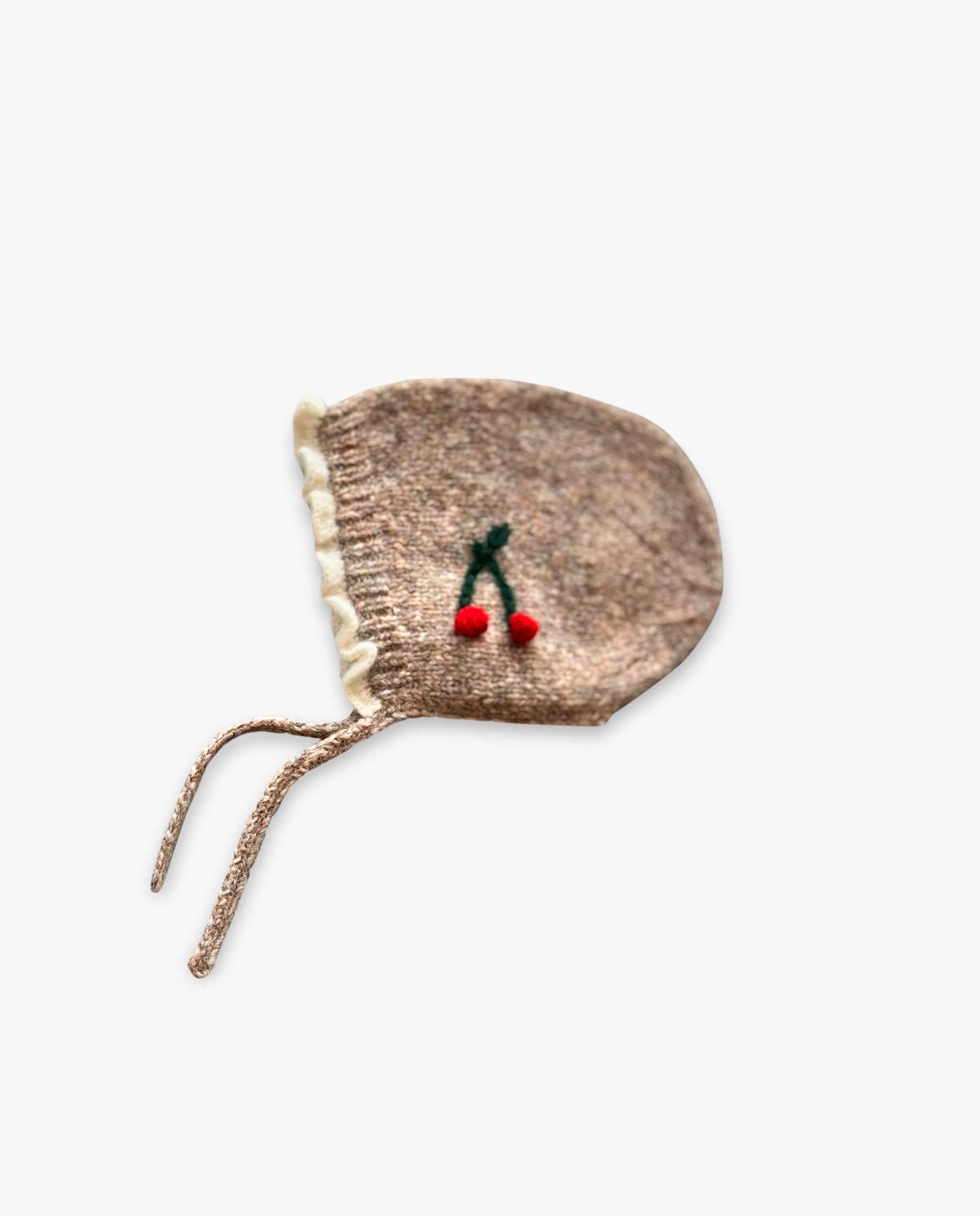 Cherries bonnet | Beigebrown