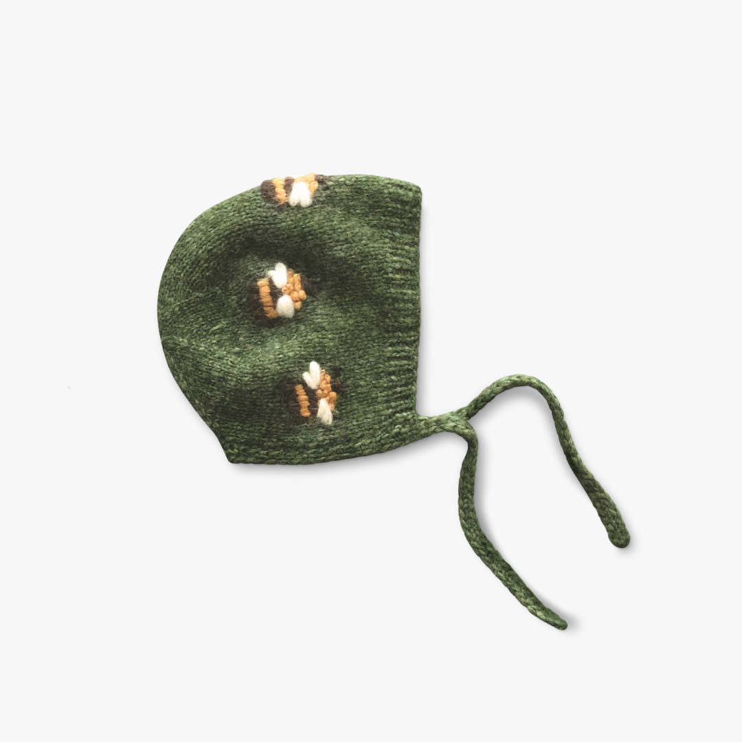 Bee Newborn Set | Moss Green | In Stock