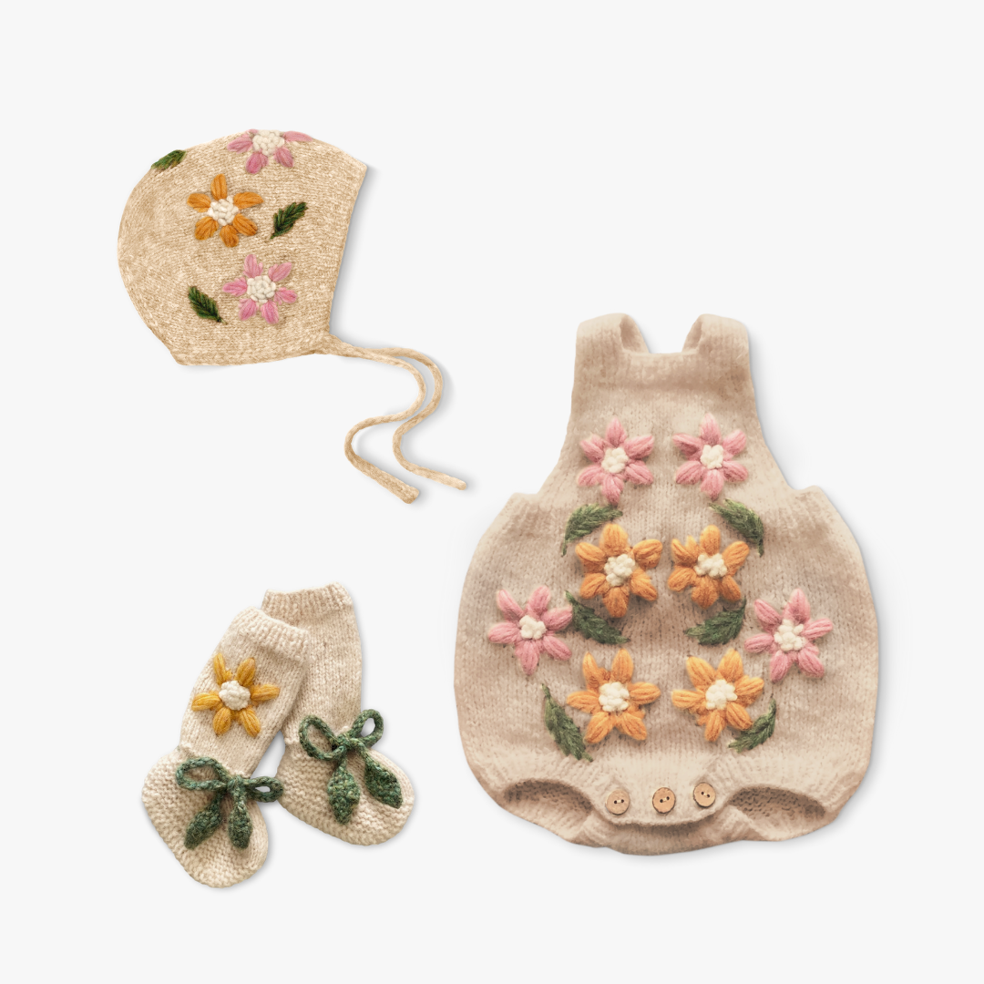 Flower Rain Newborn Set | wheat