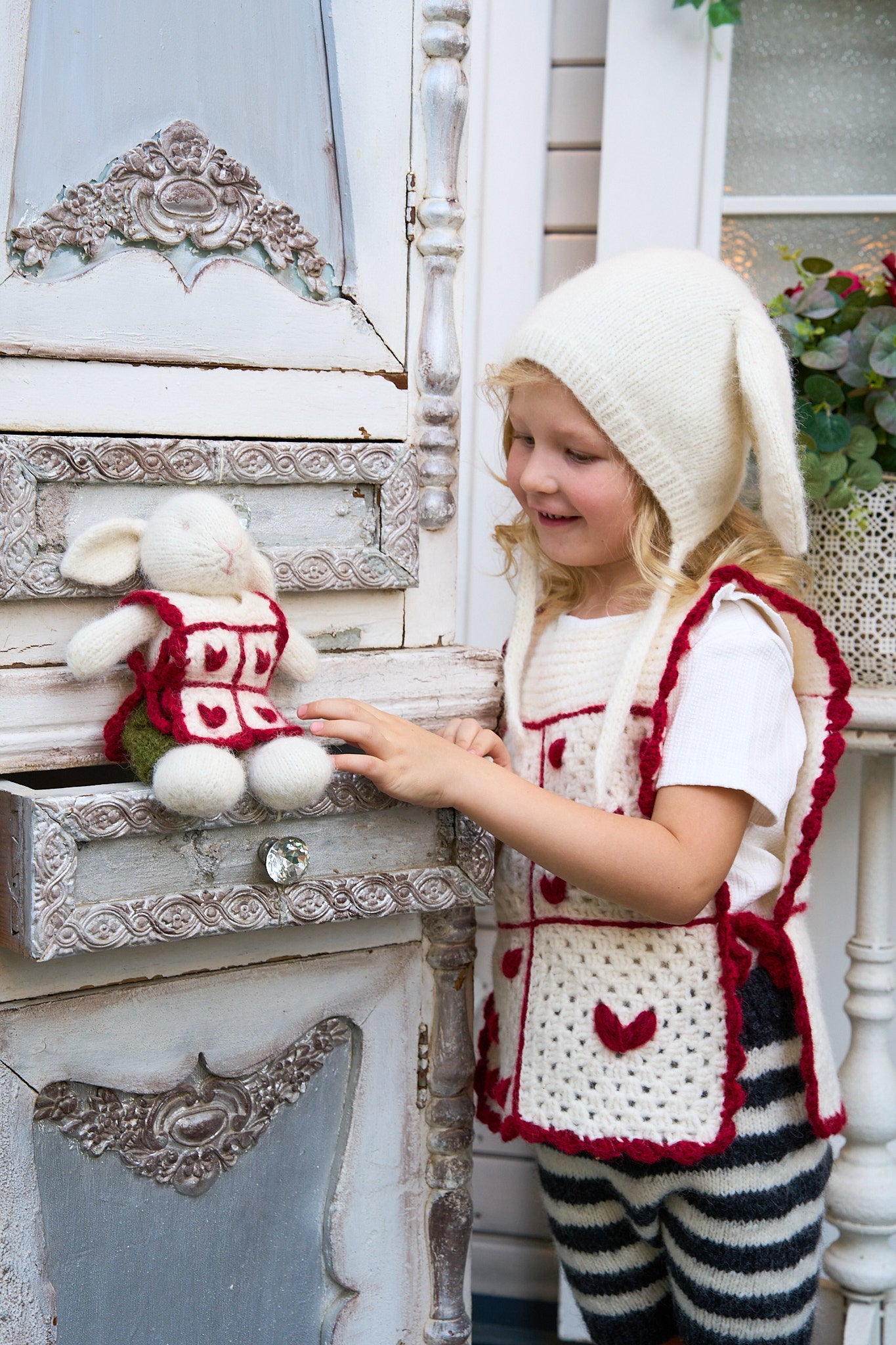 White Rabbit Toy | Knitted Toy