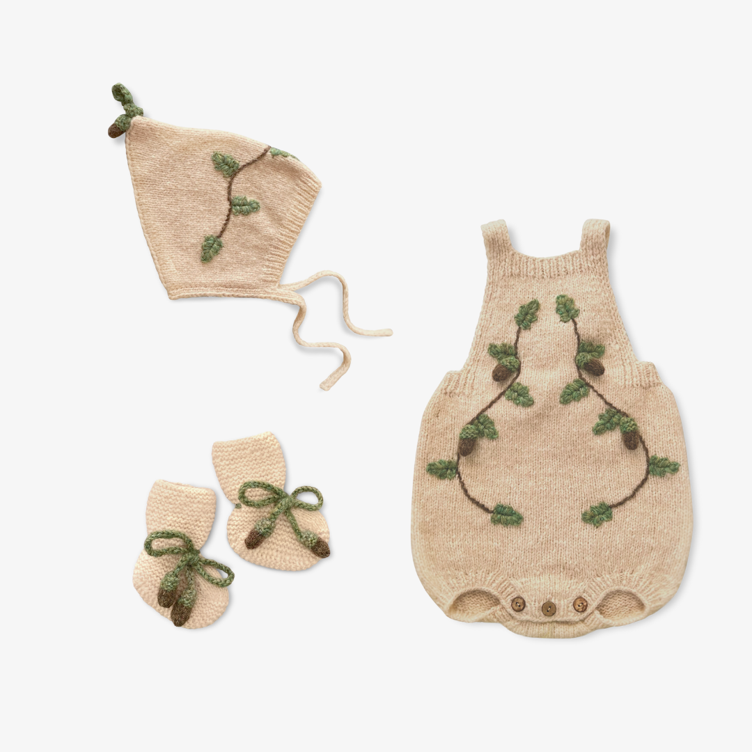 Acorns Newborn Set | Wheat