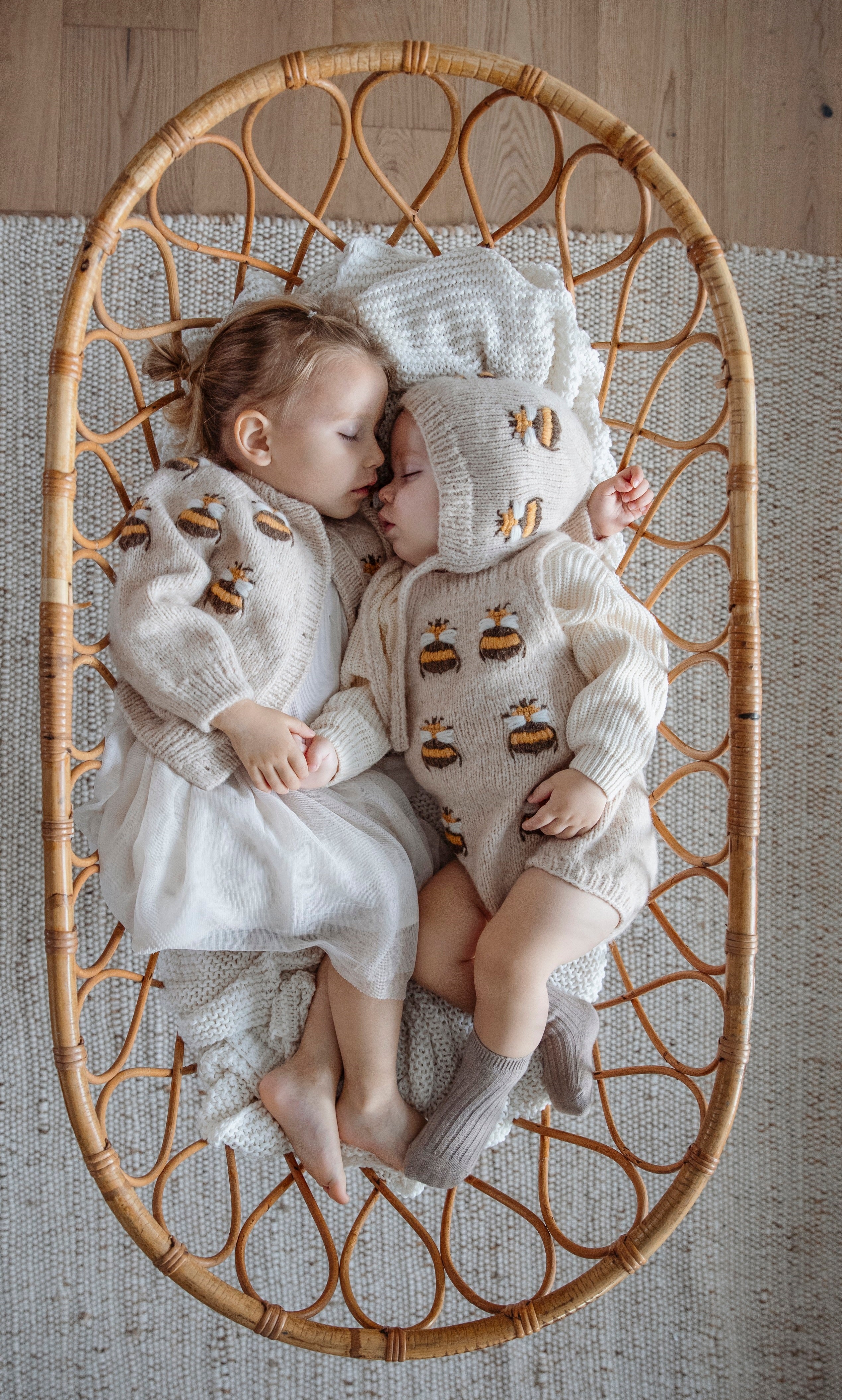 Bee romper | wheat