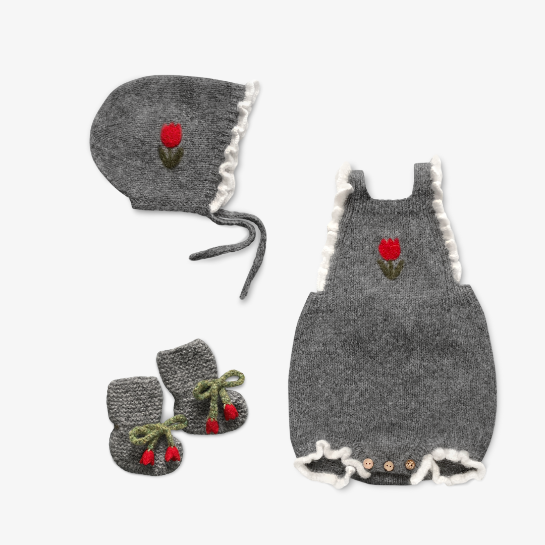 Tulips Newborn Set | Dark Grey | In Stock