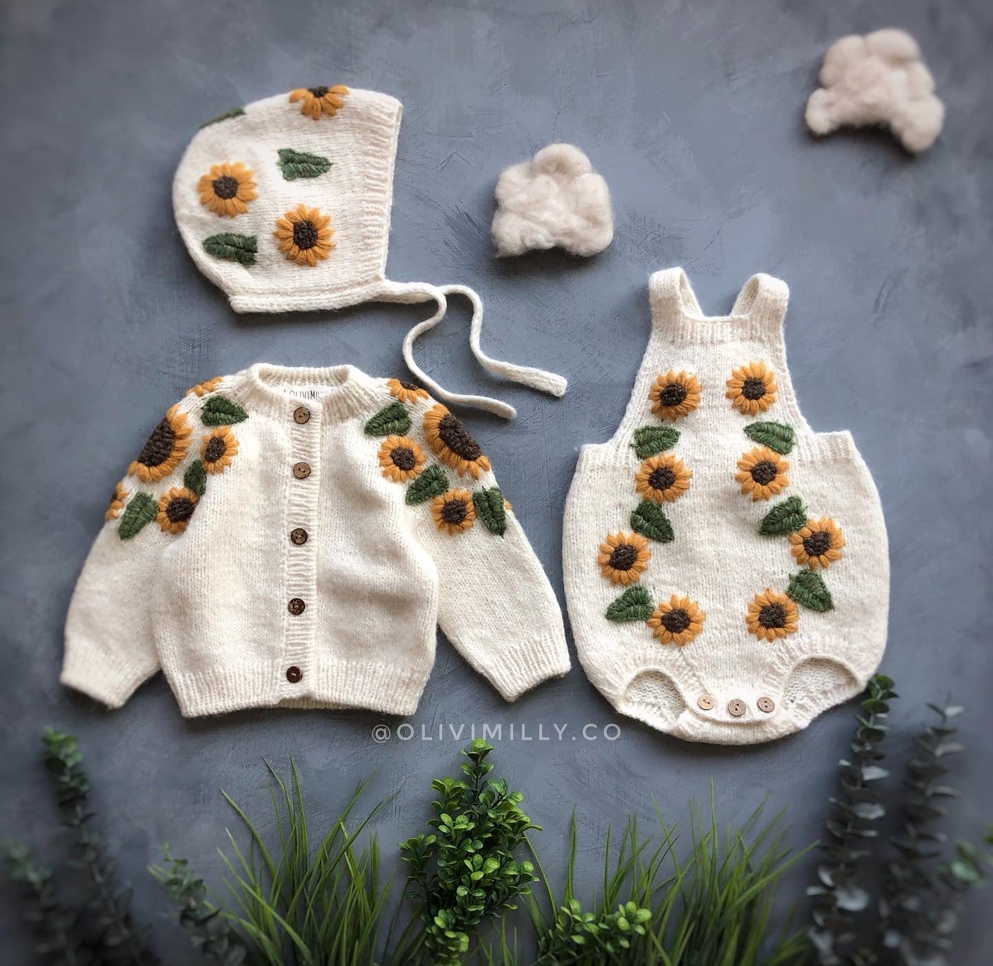 Sunflowers bonnet | Off white
