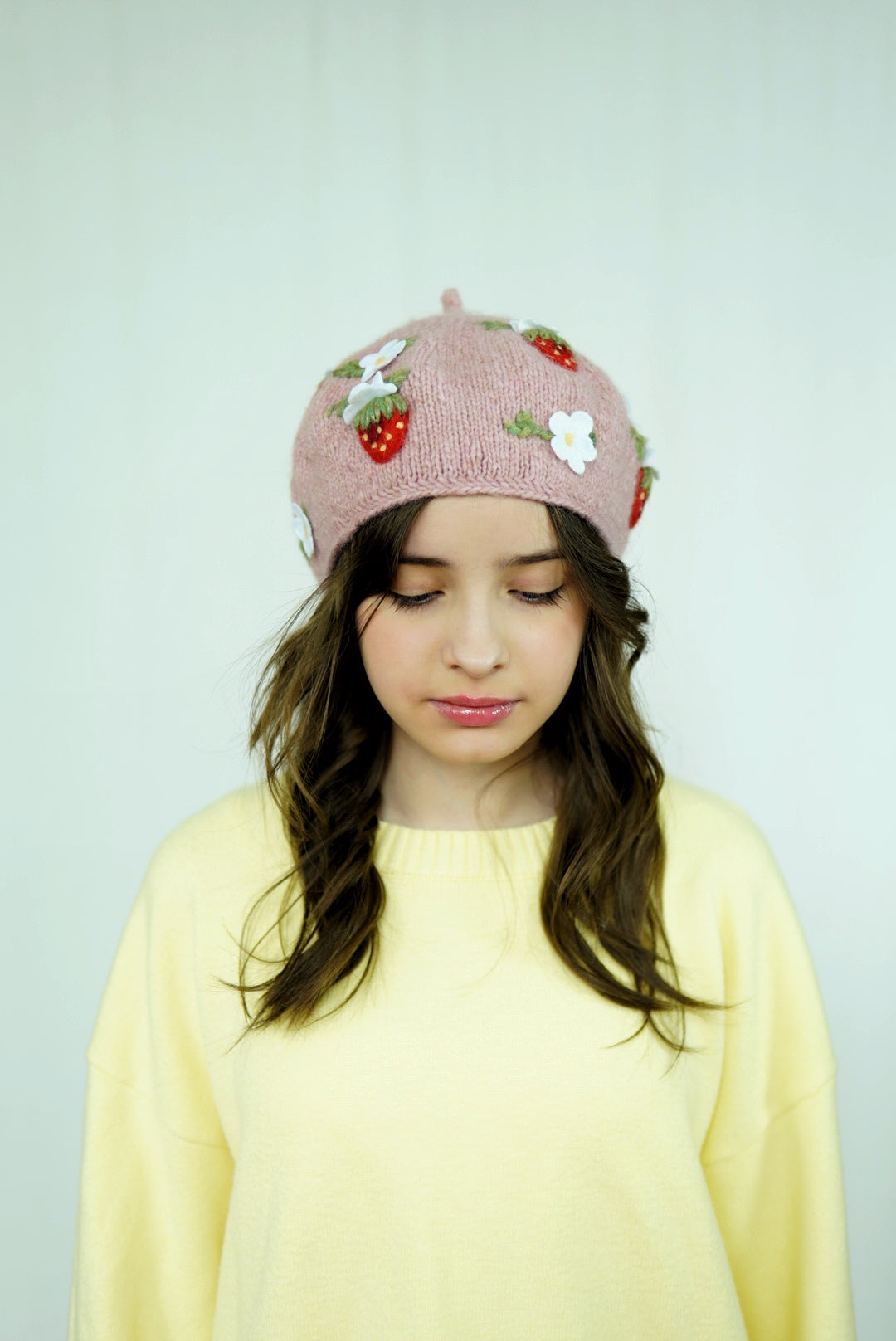 Strawberries Beret | Powder Pink