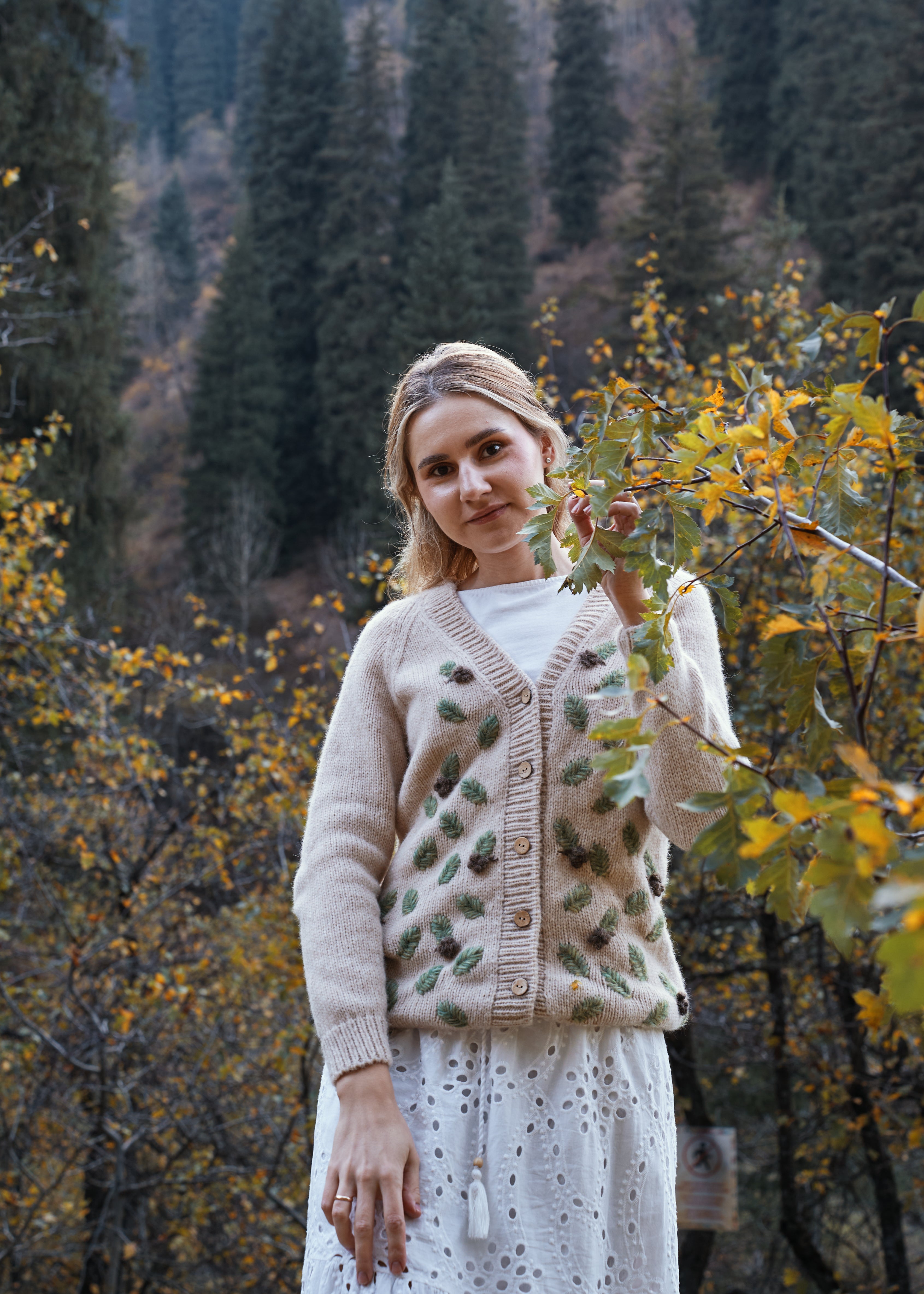 Adult Spruce cardigan | Wheat