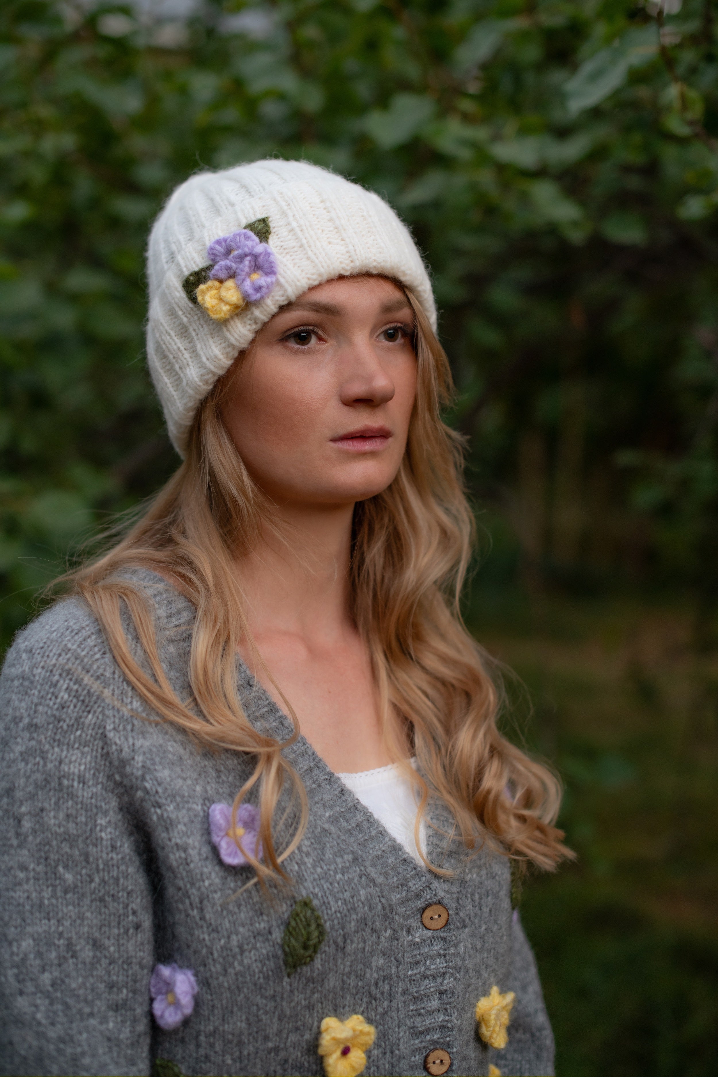 Adult Violets Hat | Off White