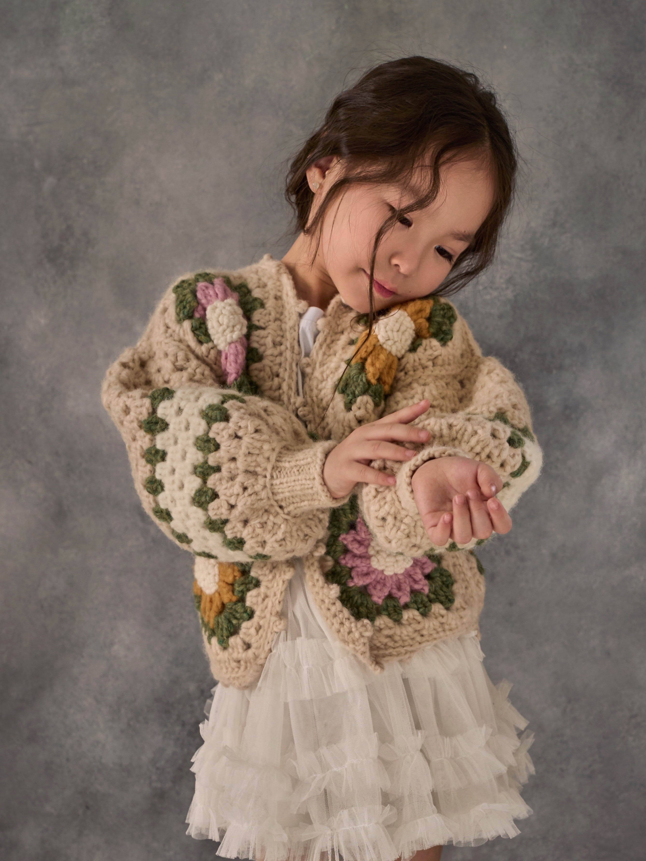 Granny square cardigan | Wheat