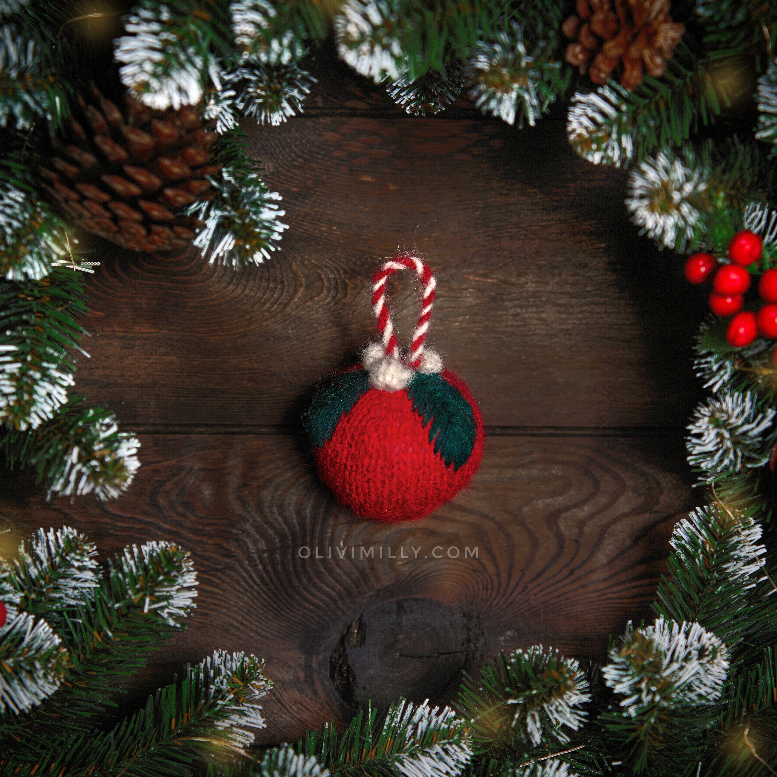 Christmas Ball | Red