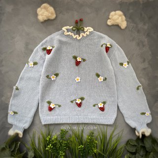 Adult Strawberries pullover | Blue