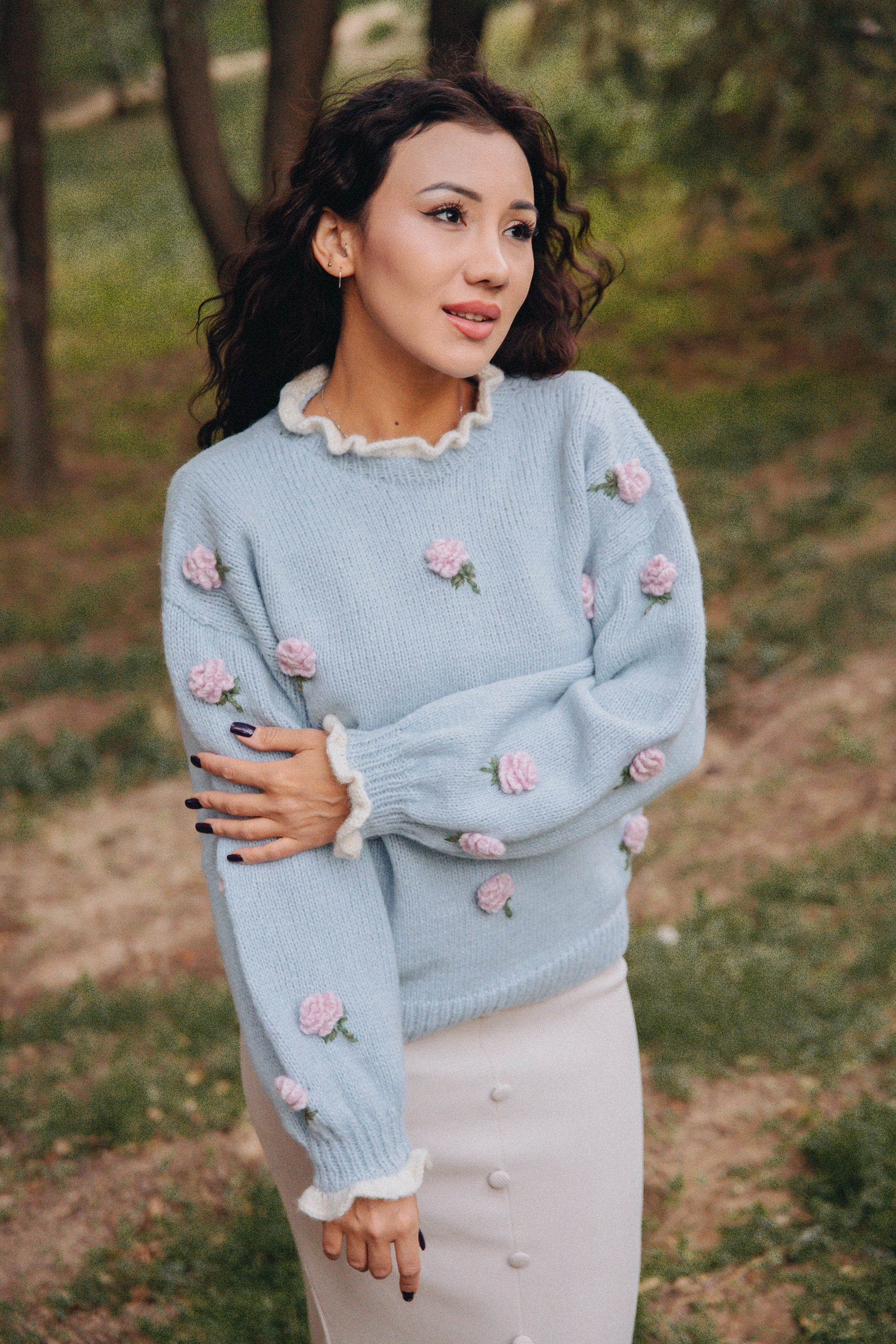 Adult Roses Pullover | Blue