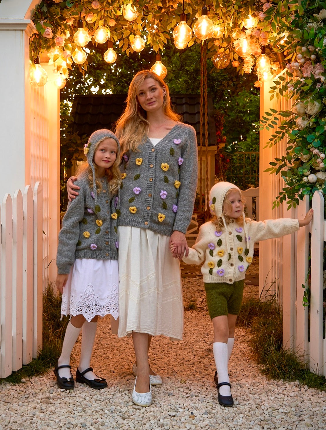 Adult Violets cardigan |dark grey| in stock (size M)