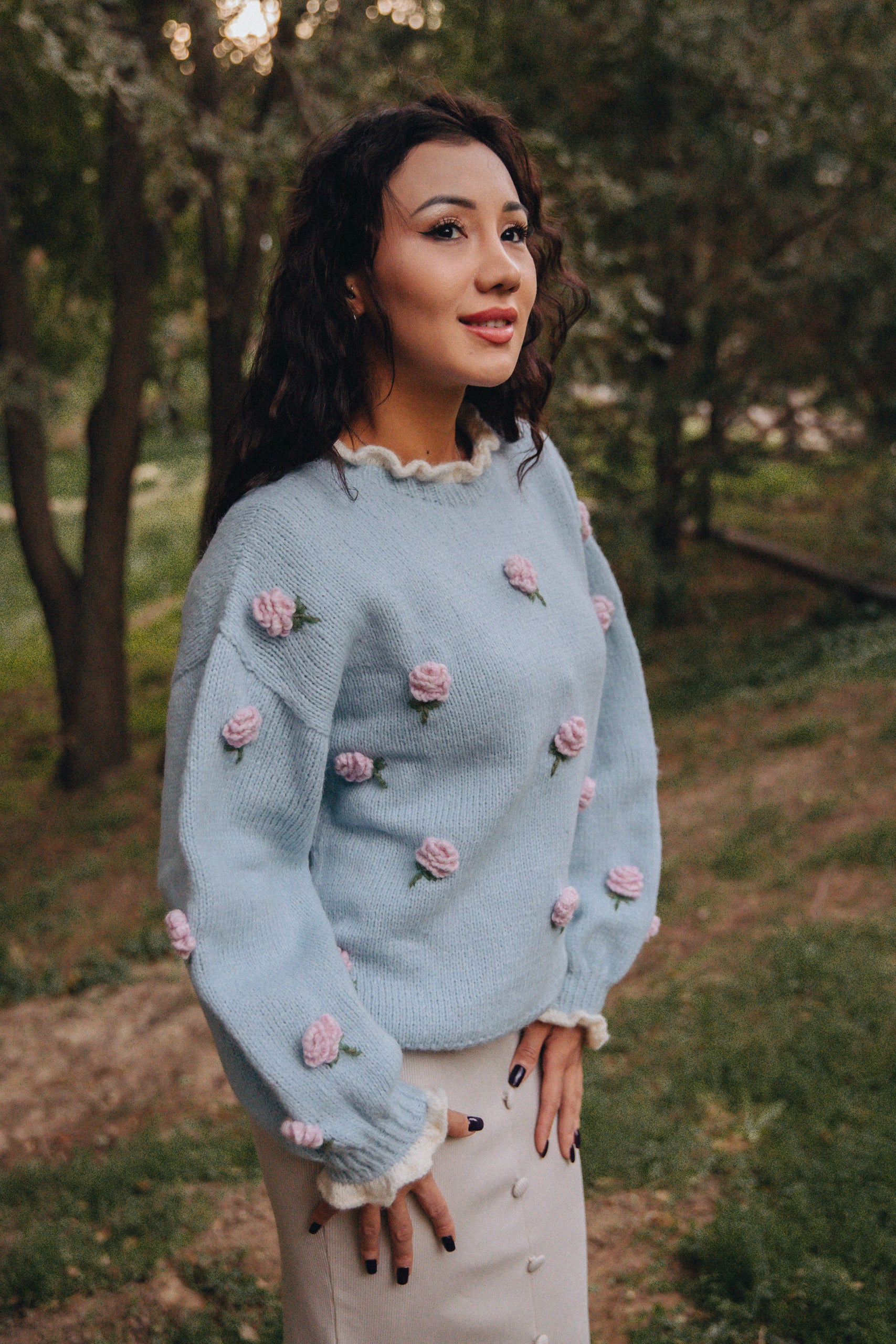 Adult Roses Pullover | Blue