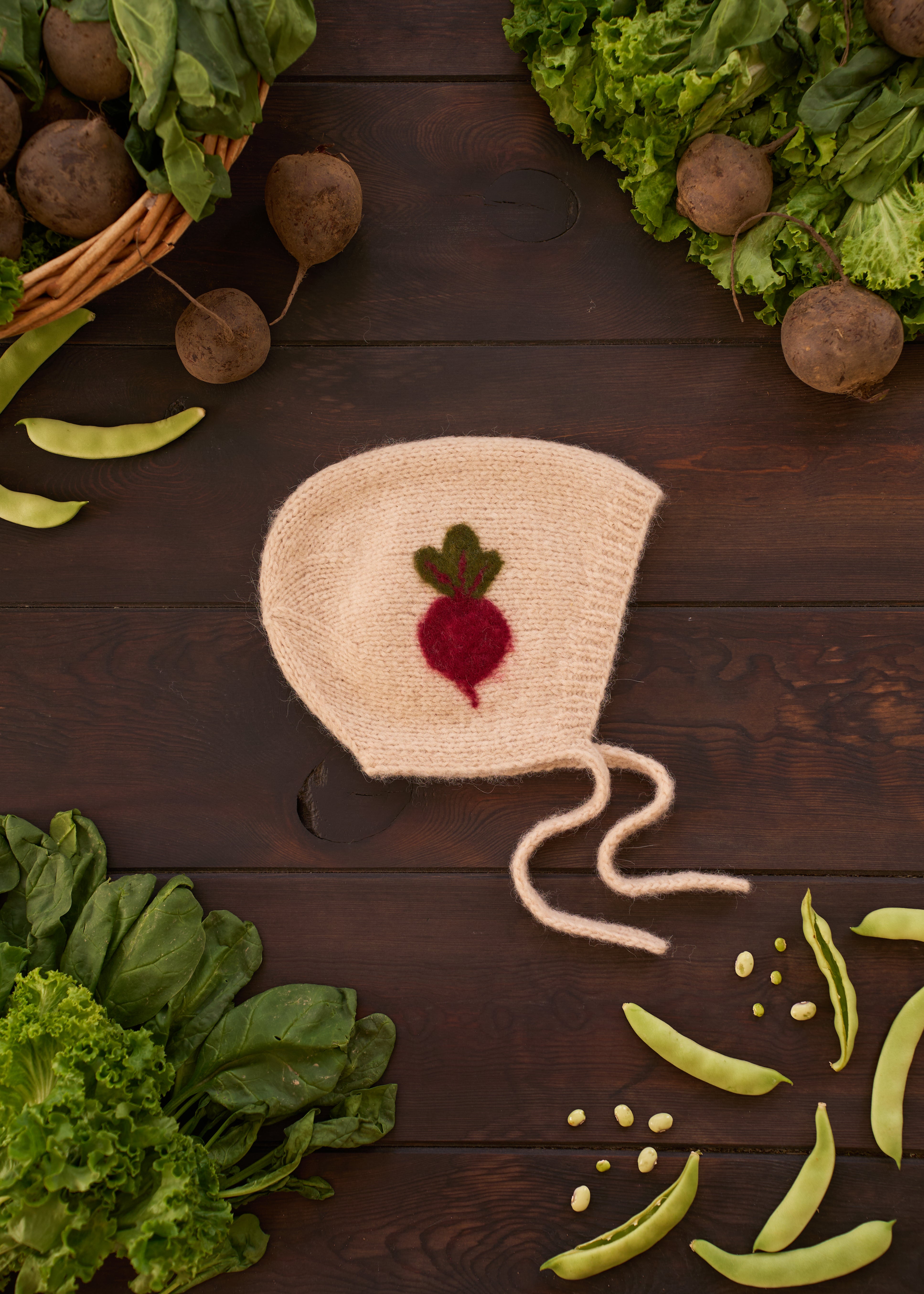 Beet bonnet | Wheat | In Stock (9-12 mon)