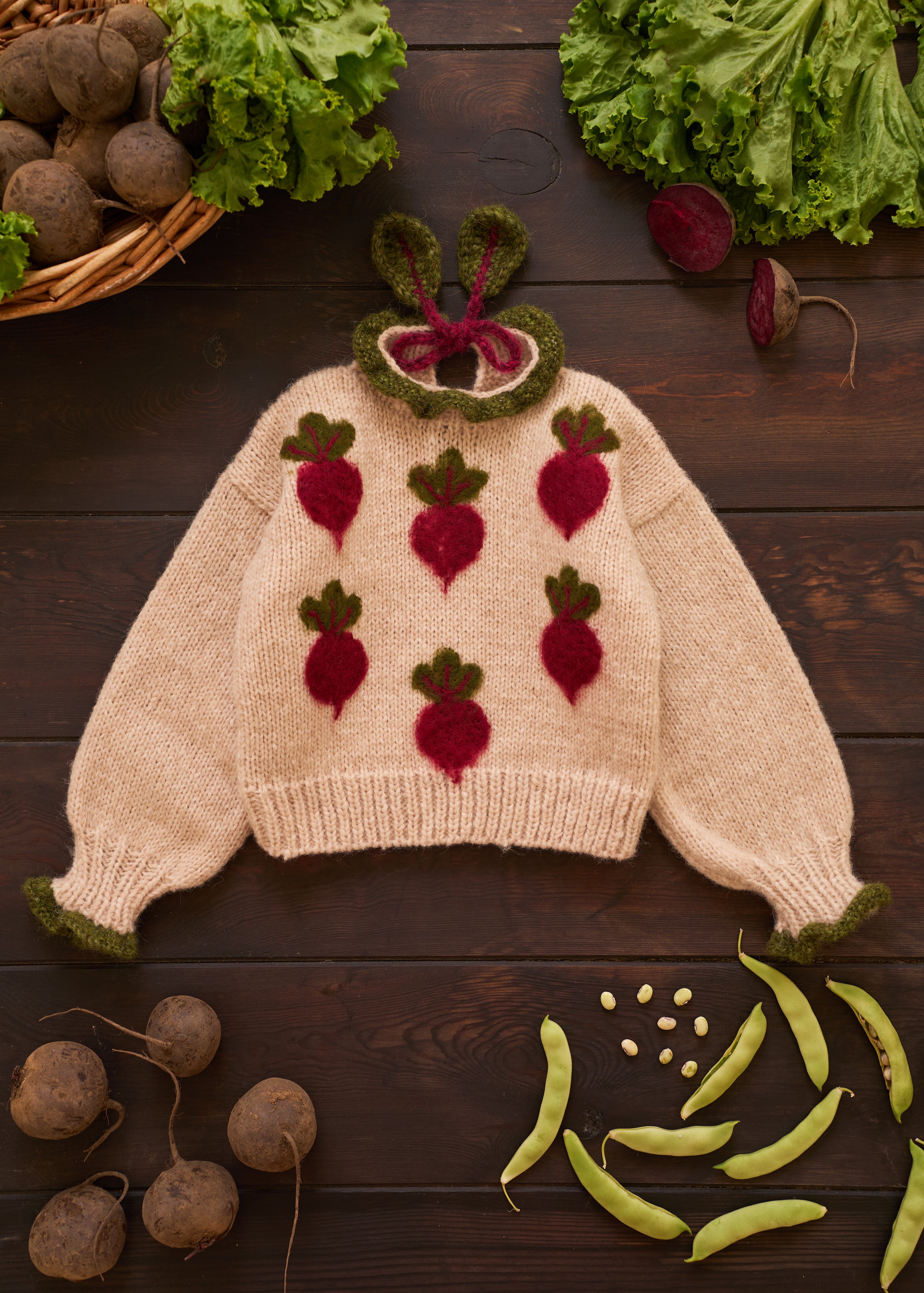 Beet pullover | Wheat