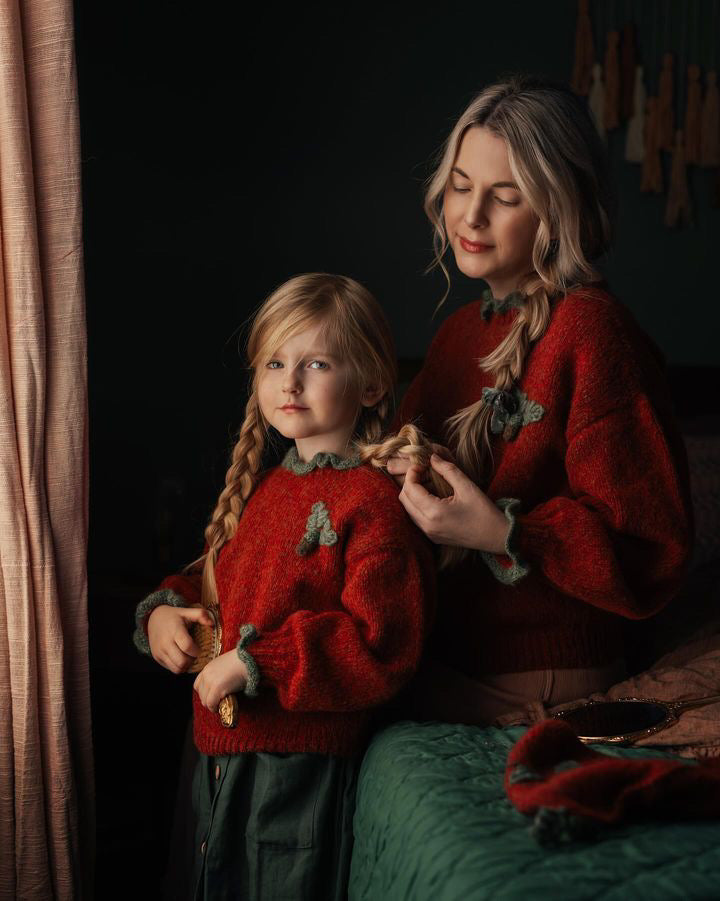 Acorns Pullover | Red-orange