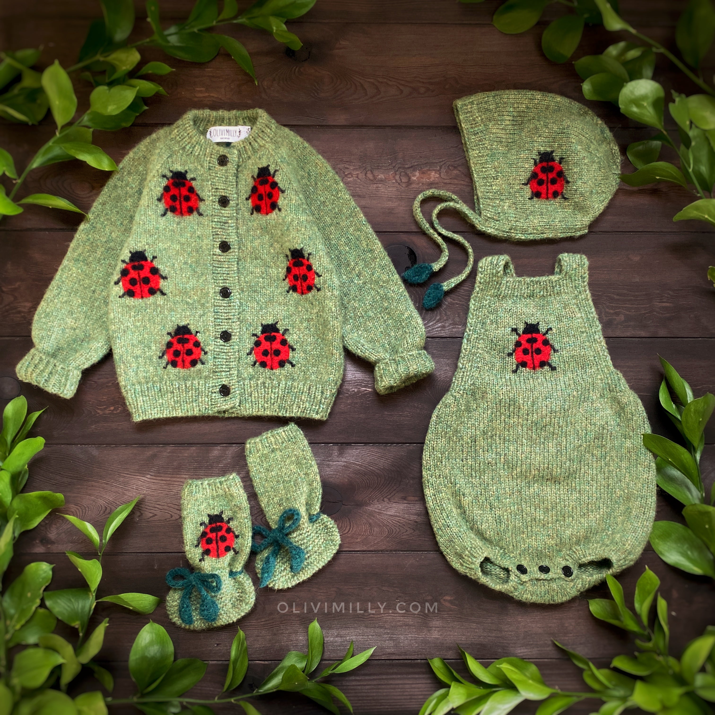 Ladybug romper | Moss Green