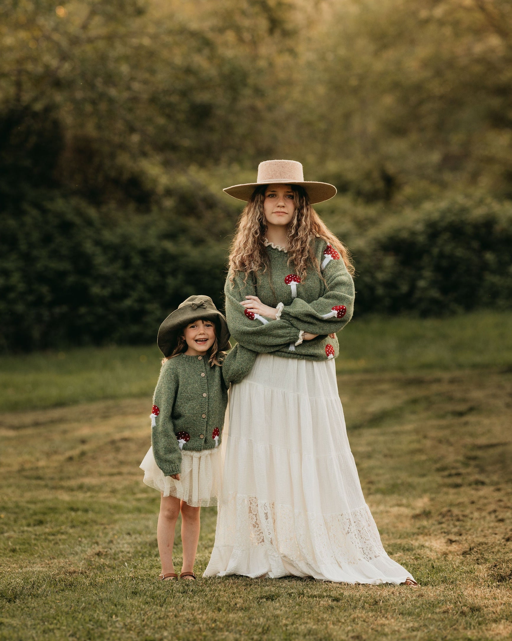Adult Mushrooms pullover | Moss Green