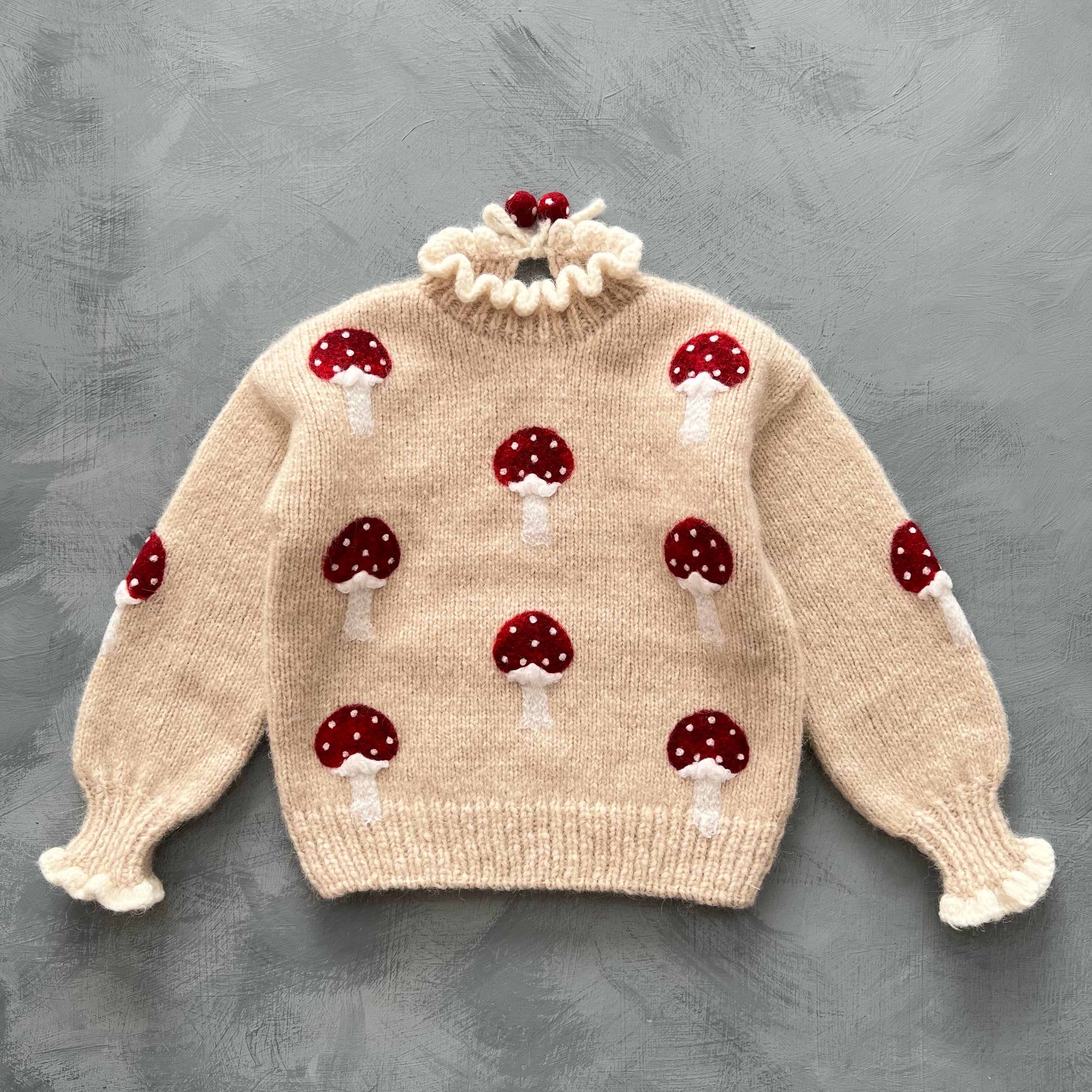 Mushrooms pullover | wheat