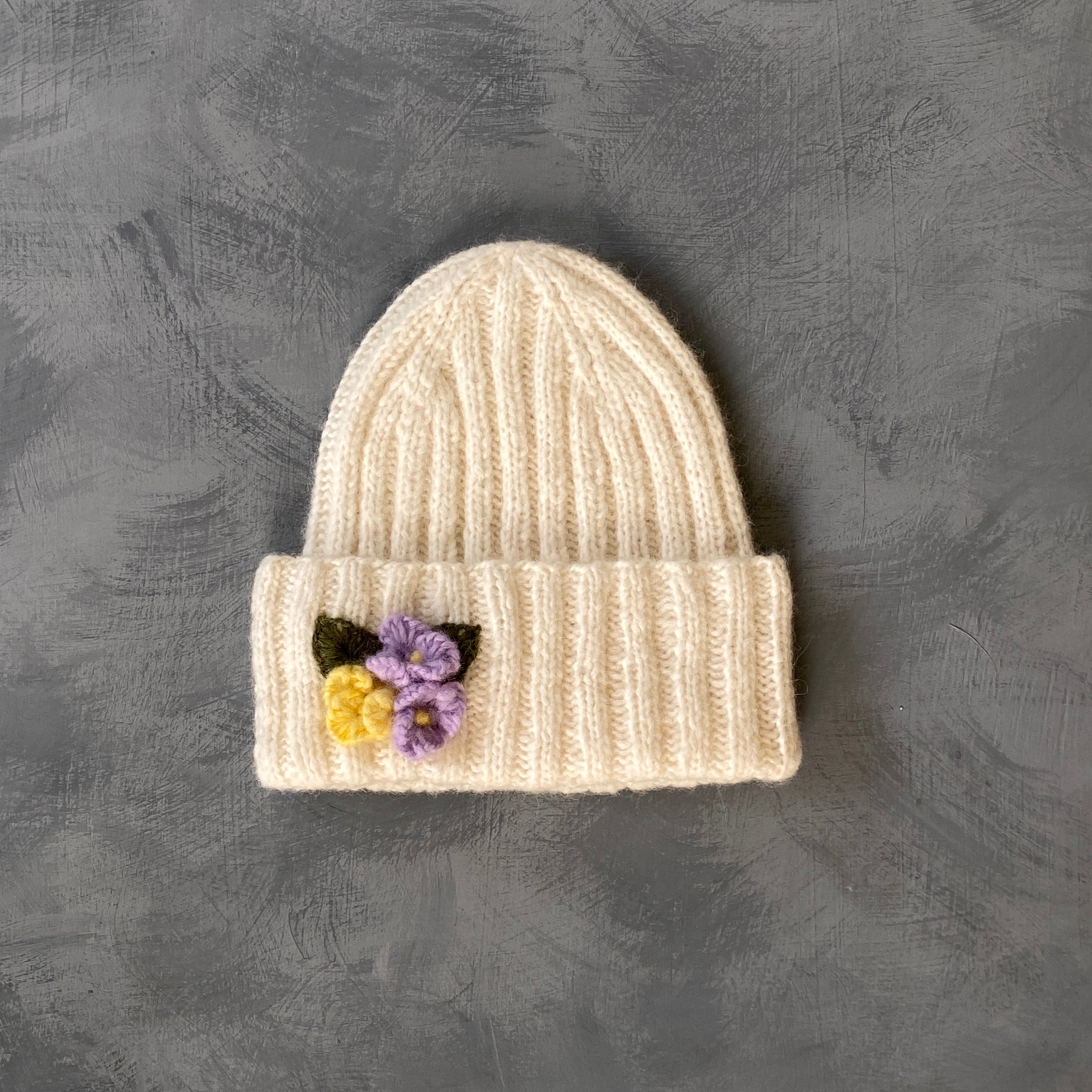 Adult Violets Hat | Off White