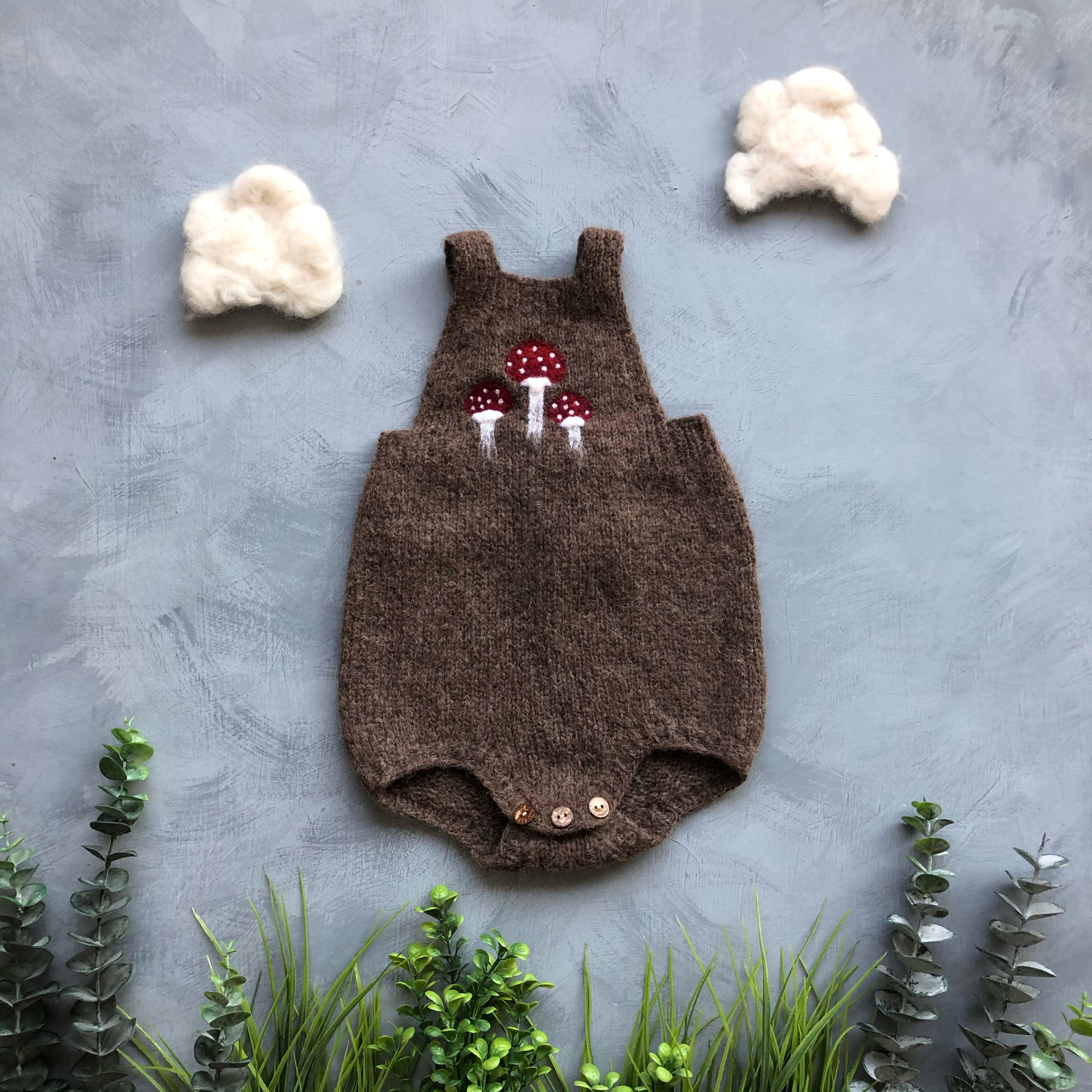 Mushrooms romper | Brown