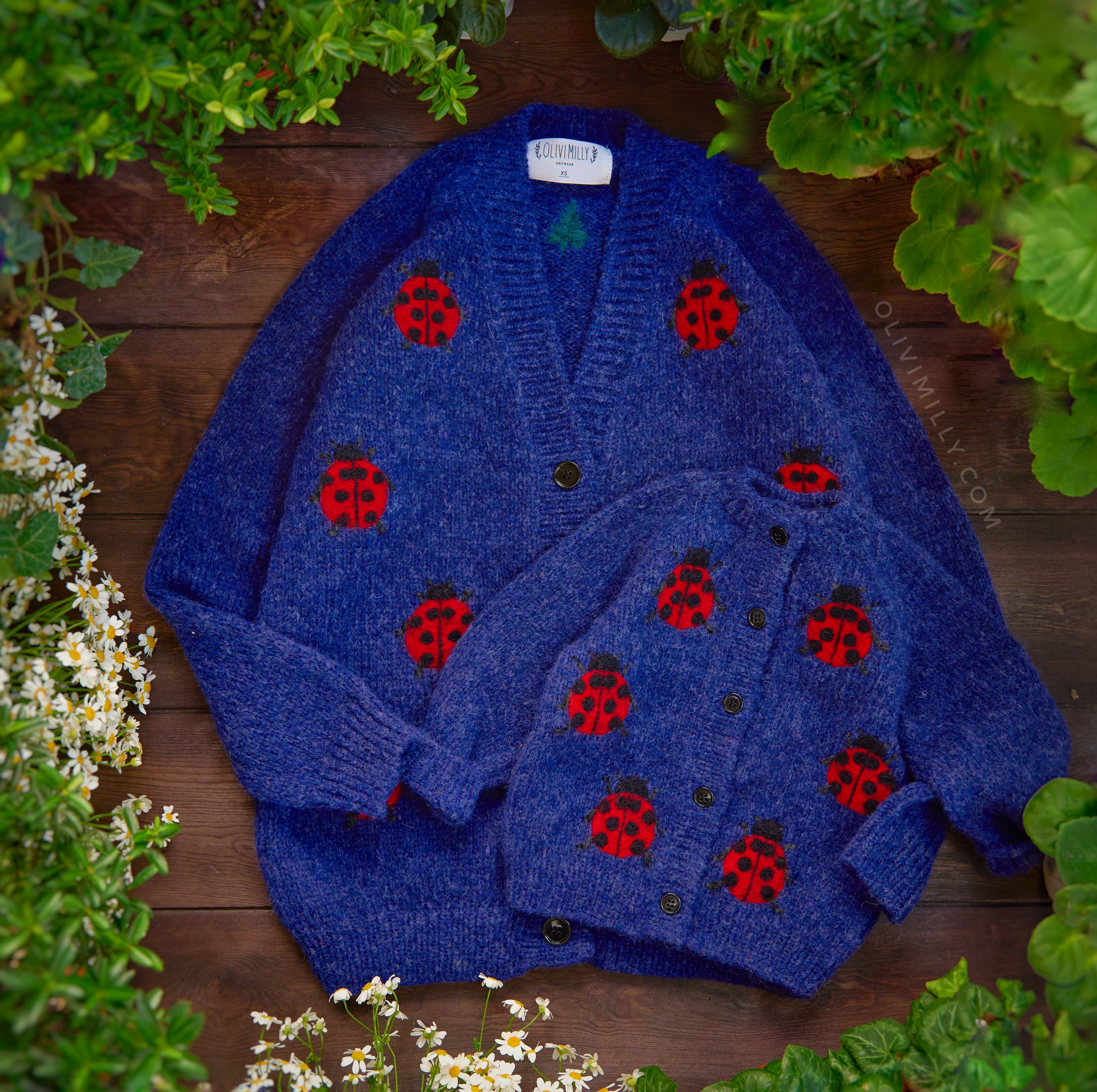 Adult Ladybug cardigan | Dark blue