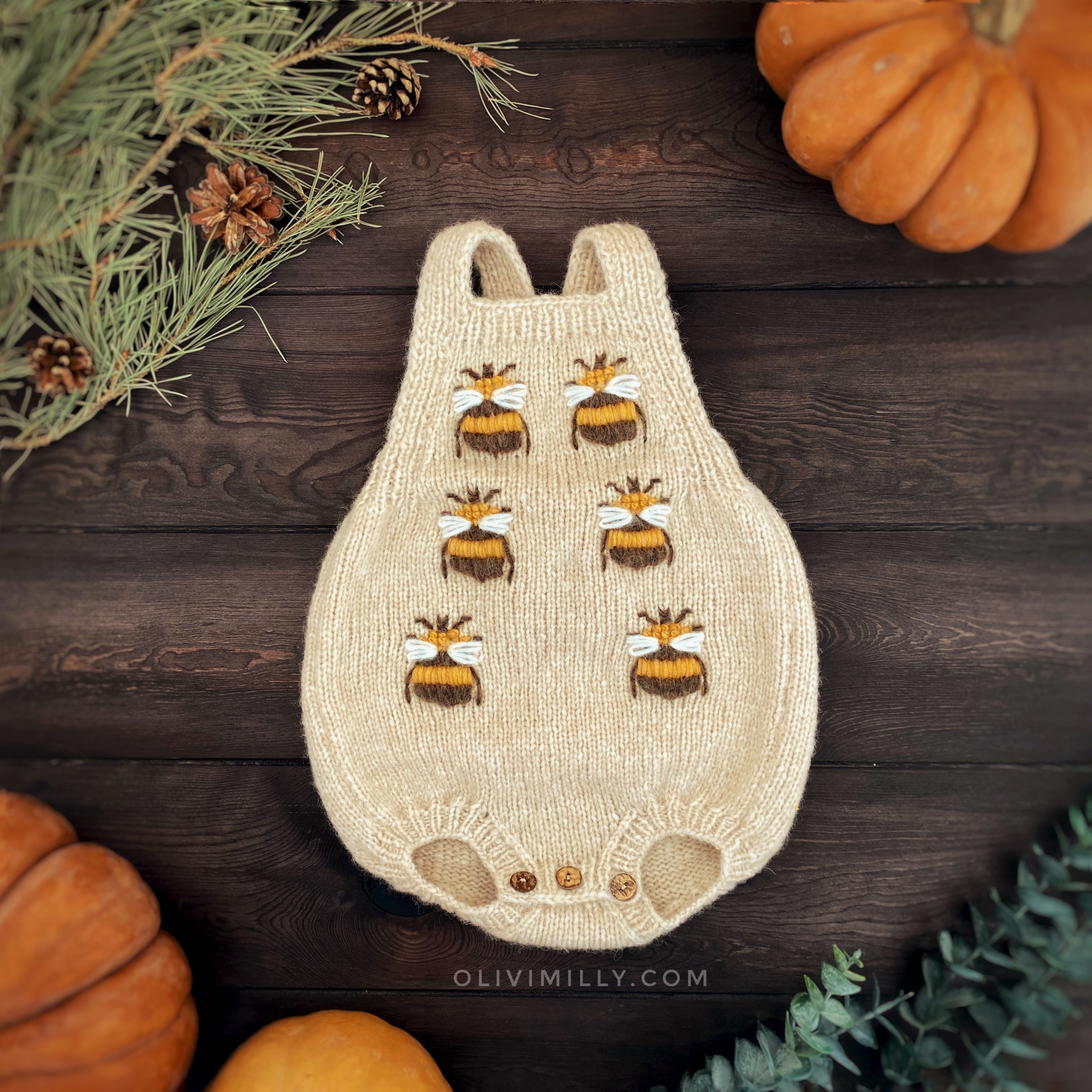 Bee romper | wheat