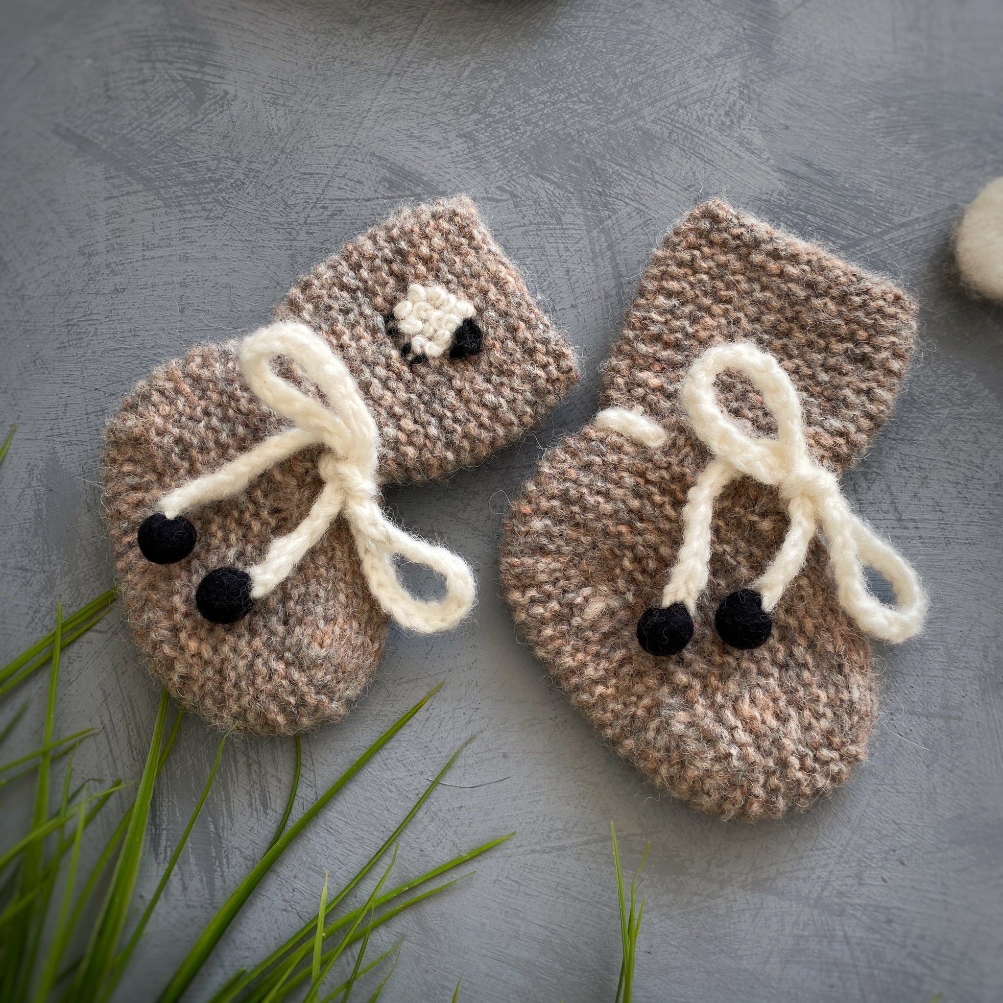 Sheeps Booties |beigebrown| in stock (9-12m)