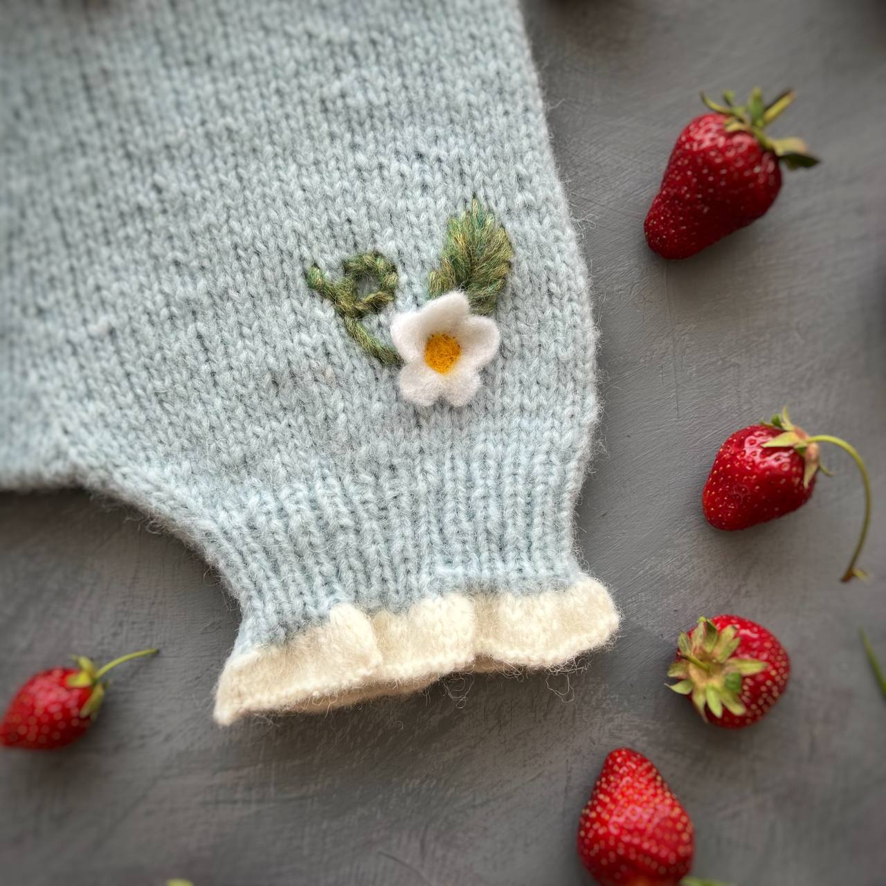 Strawberries Shorts | Blue