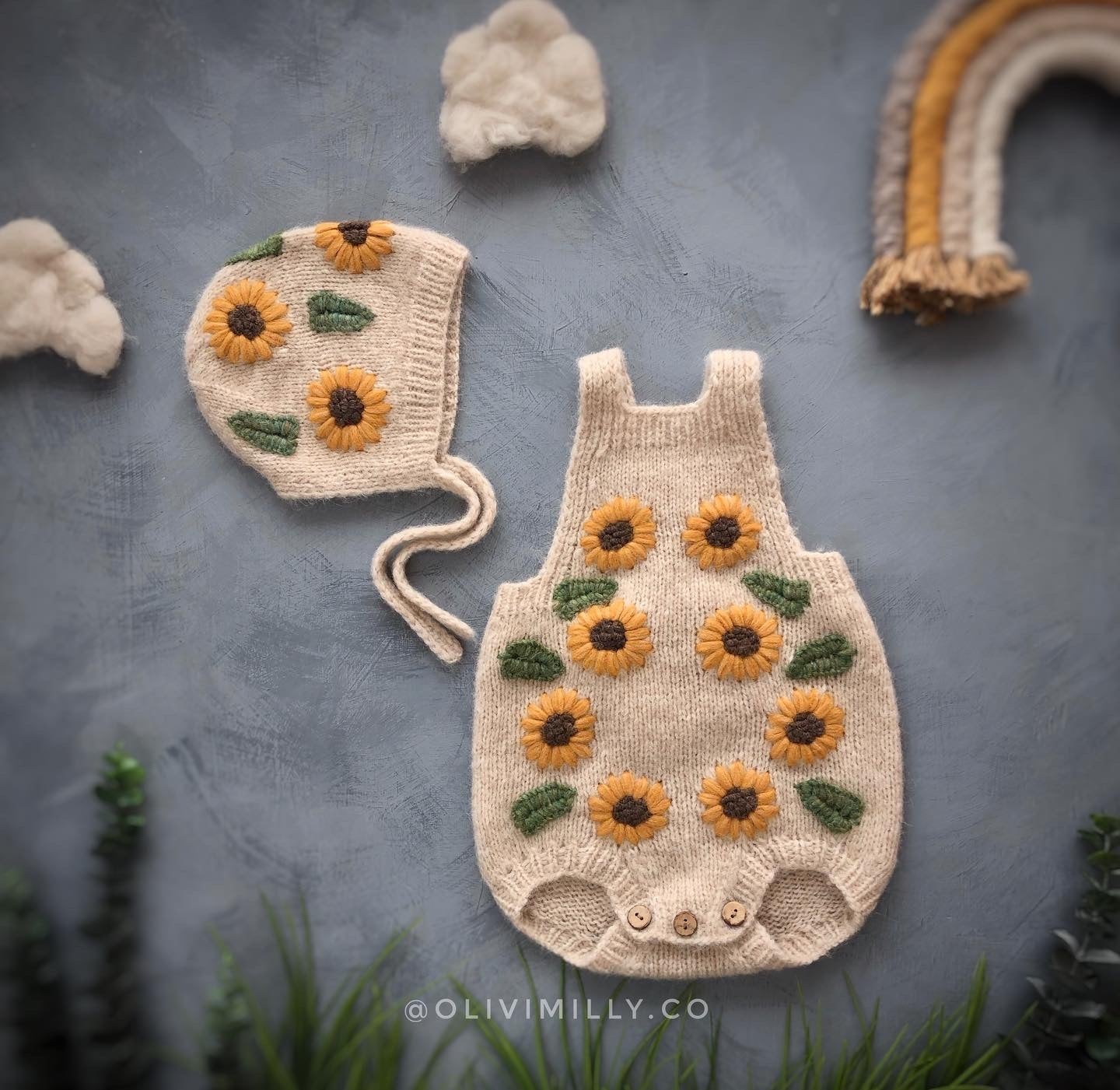 Sunflowers bonnet | Wheat