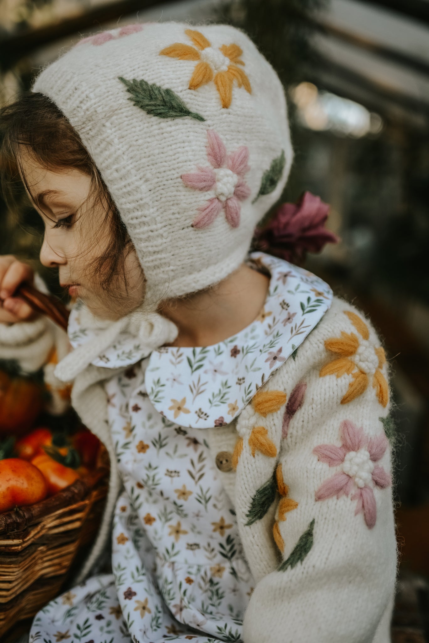 Flower Rain bonnet | off white