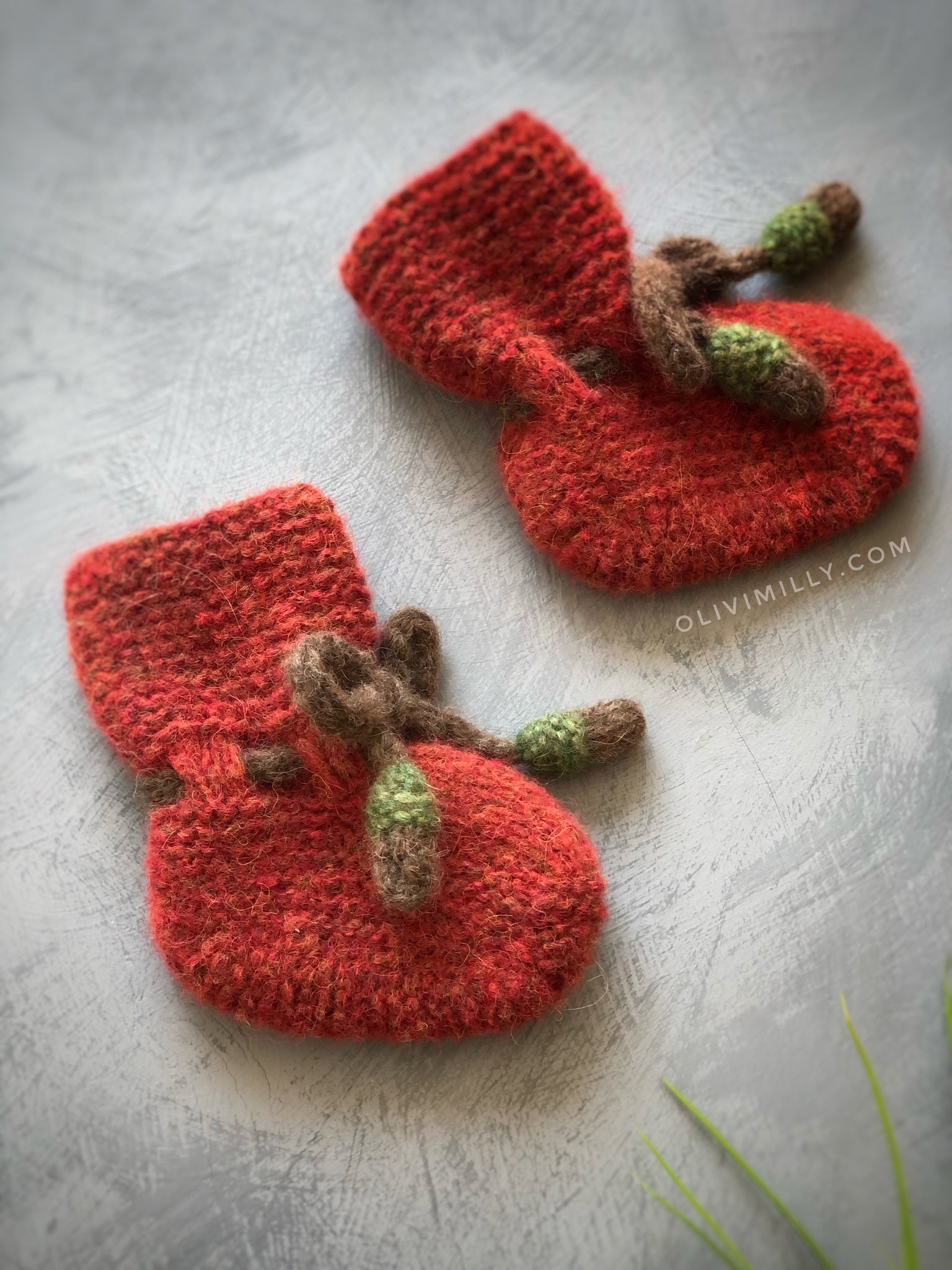 Acorns Booties | Red-orange