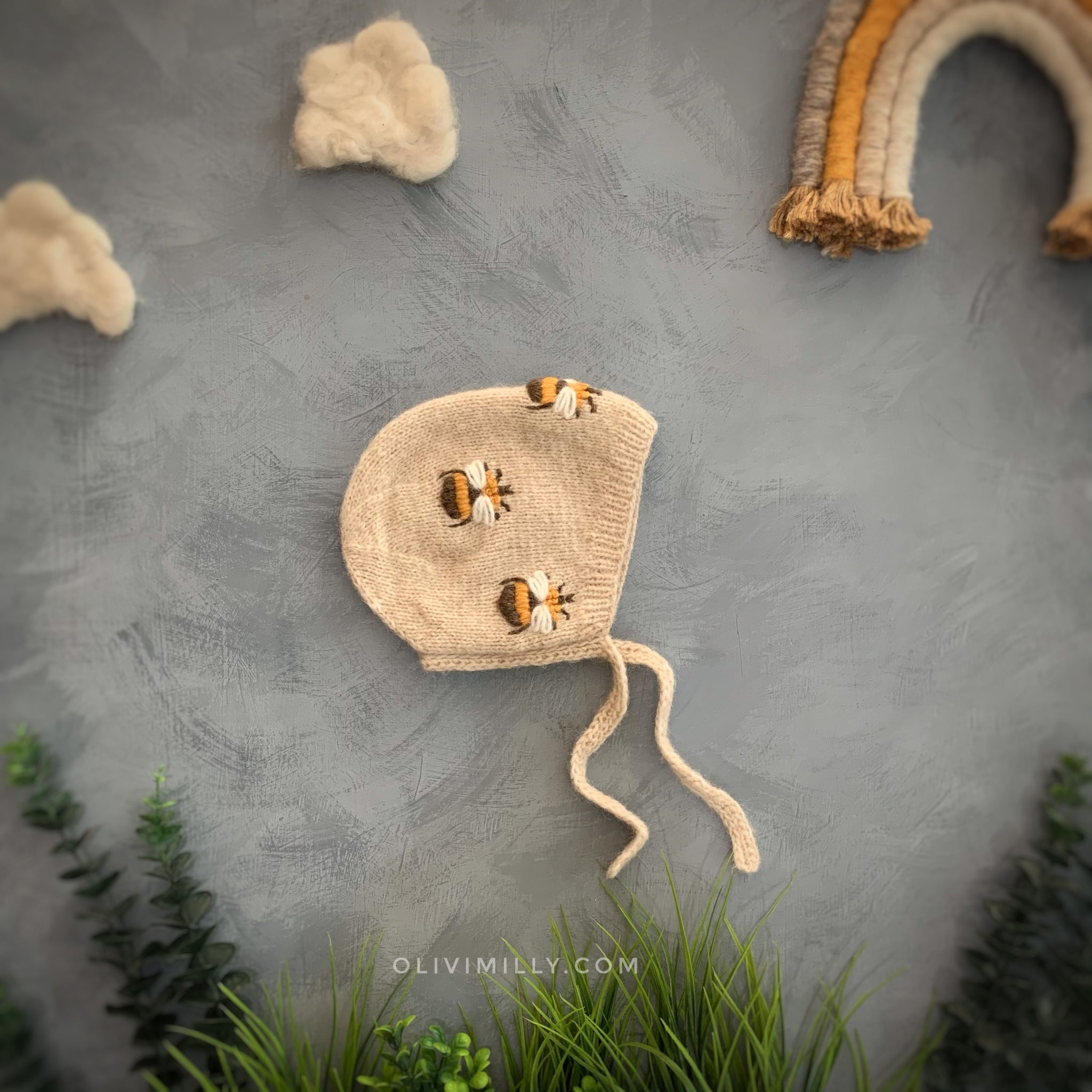 Bee bonnet | wheat