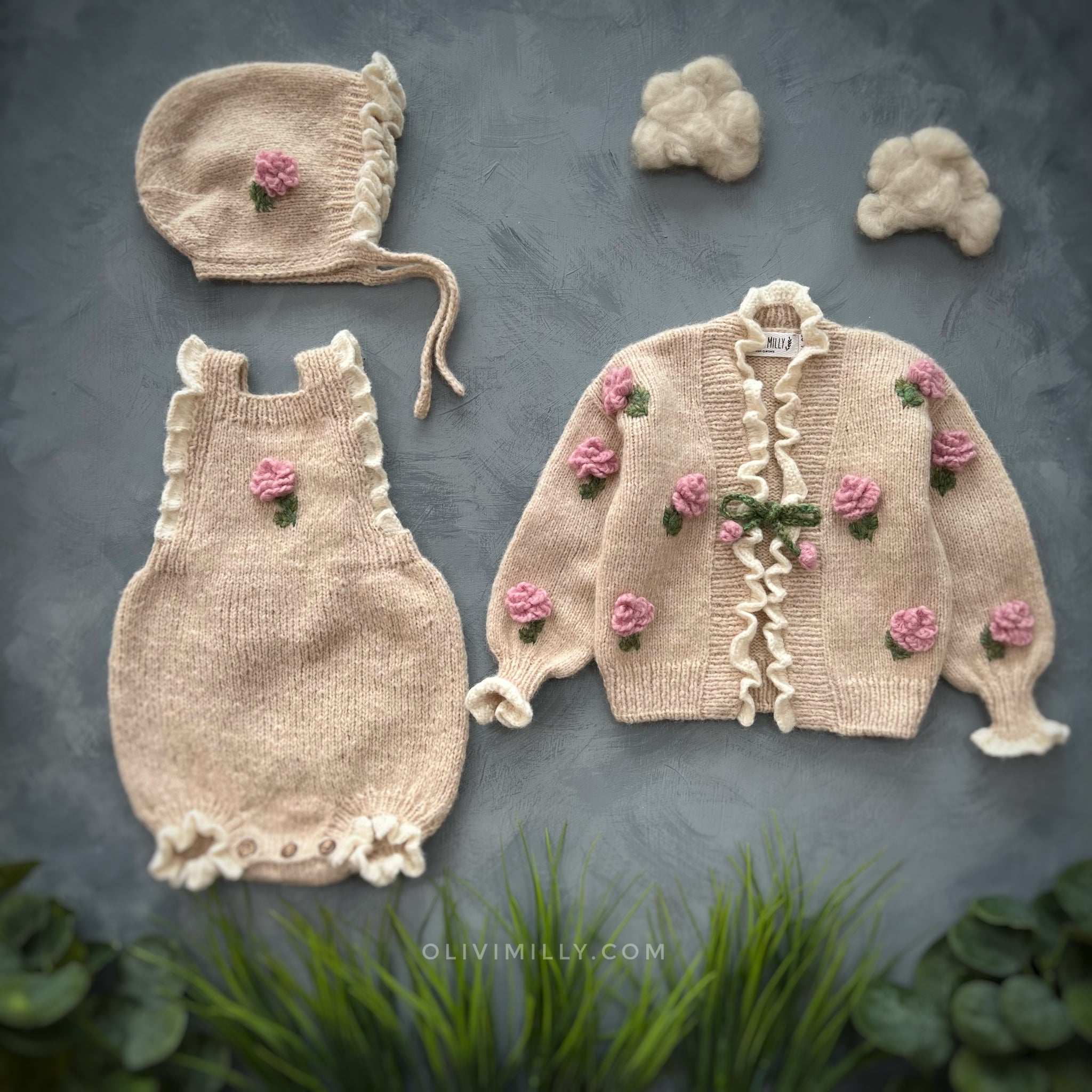 Roses romper | Wheat