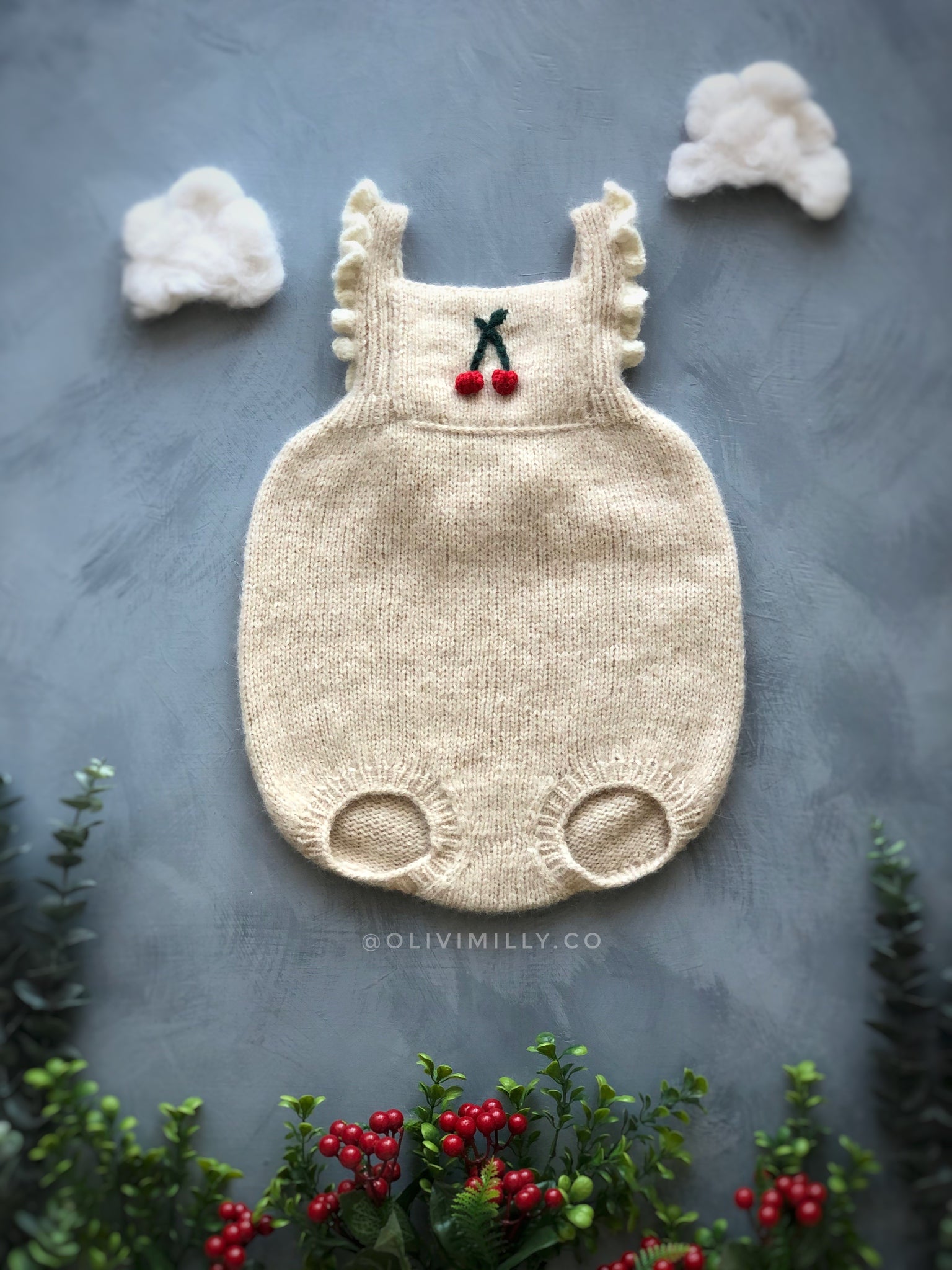 Cherries romper | Wheat