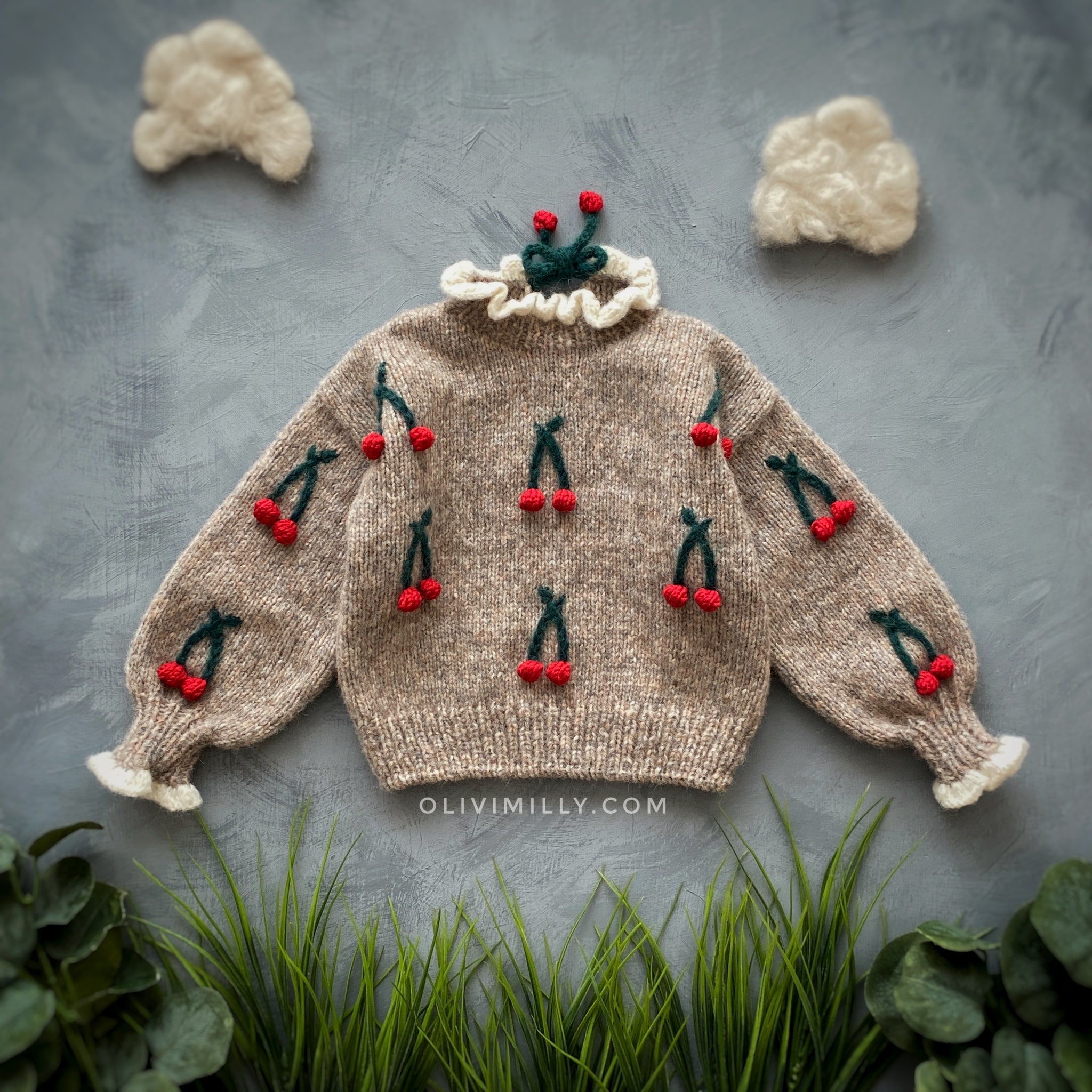 Cherries pullover | Beigebrown