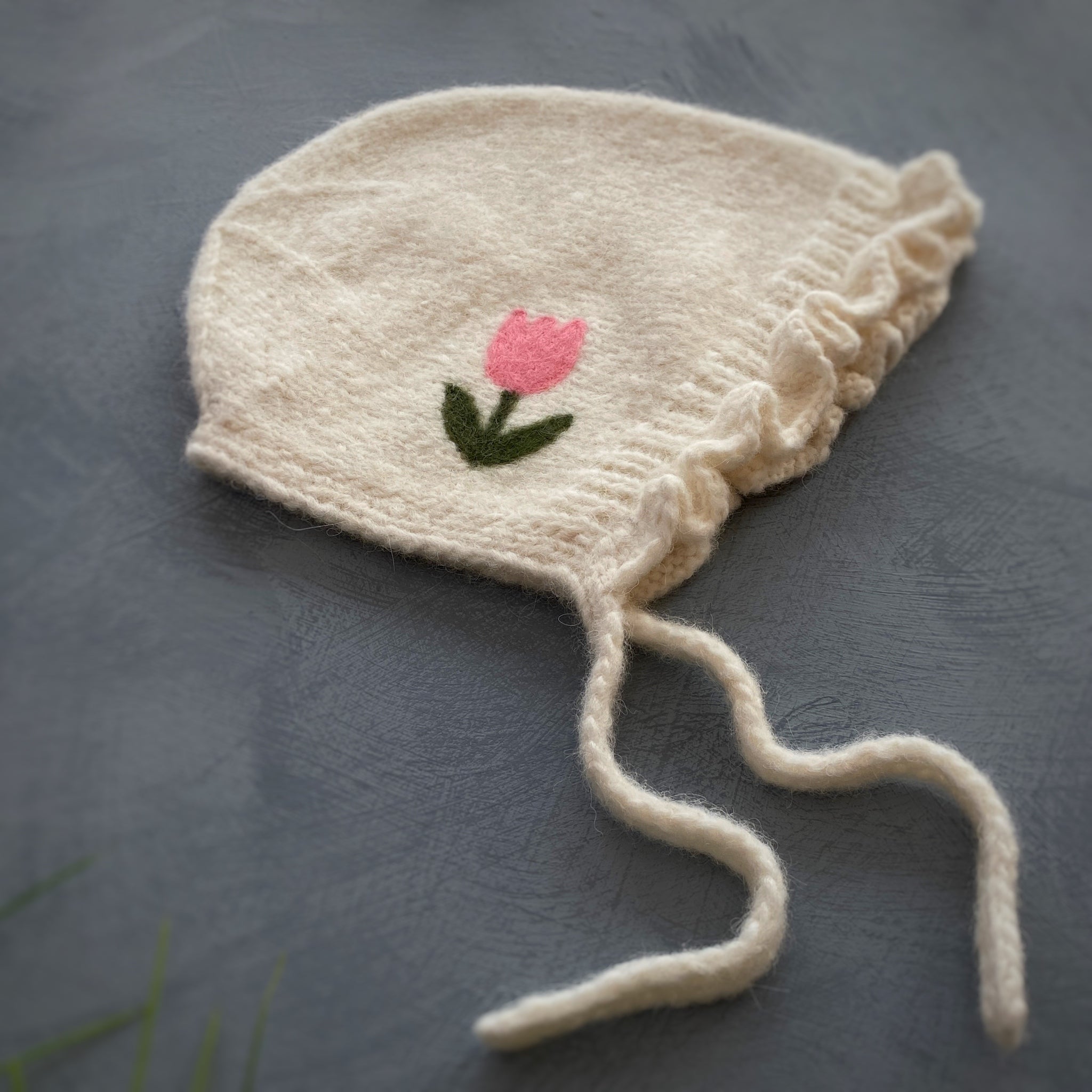 Tulips Bonnets | Off white