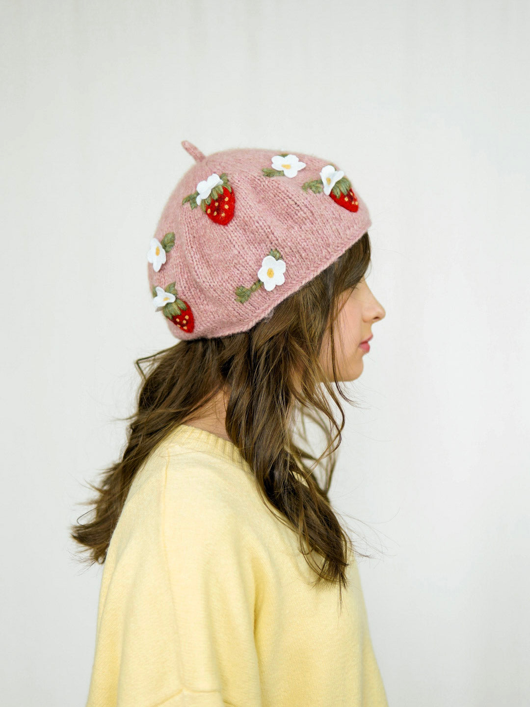 Strawberries Beret | Powder Pink