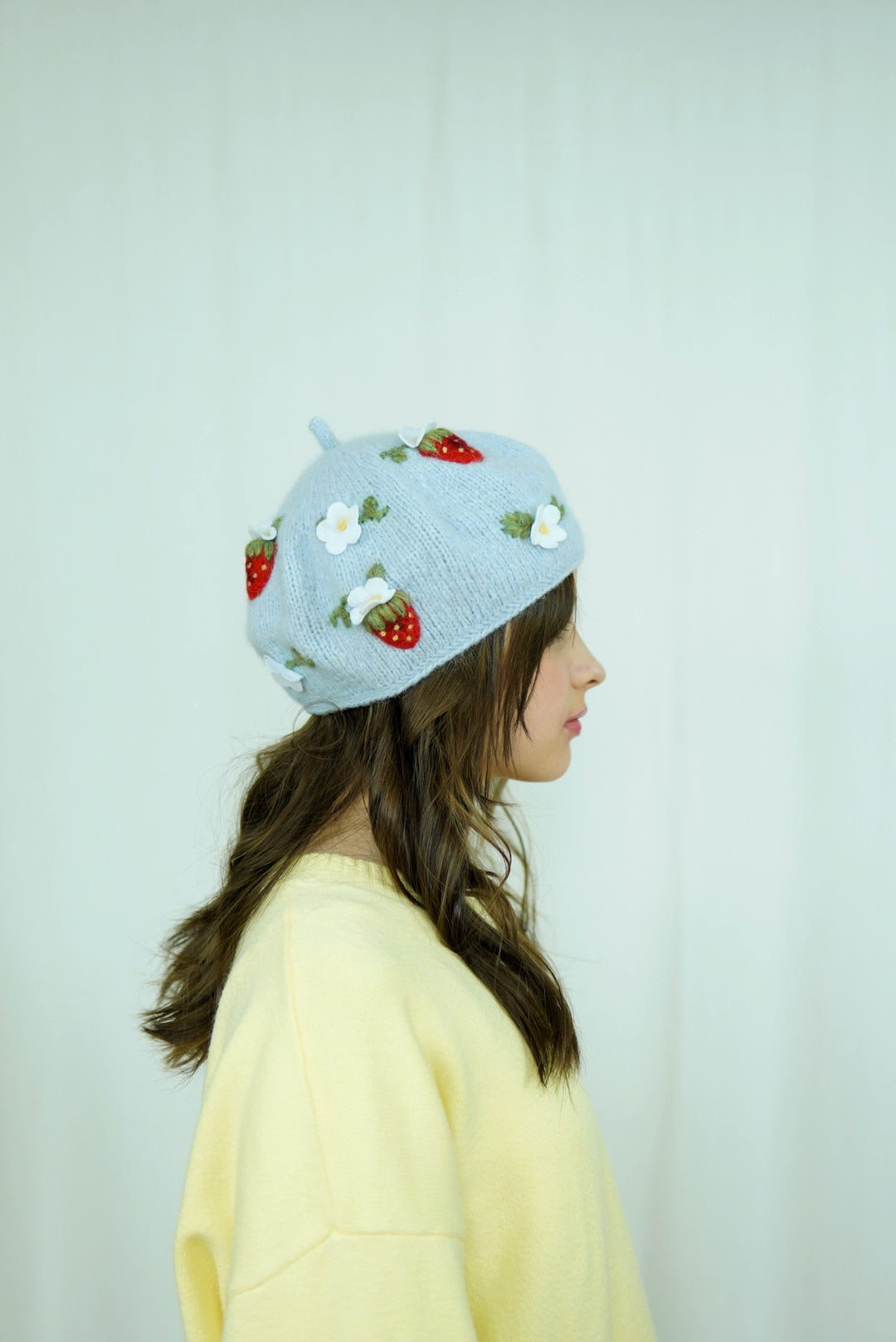 Strawberries Beret | Blue