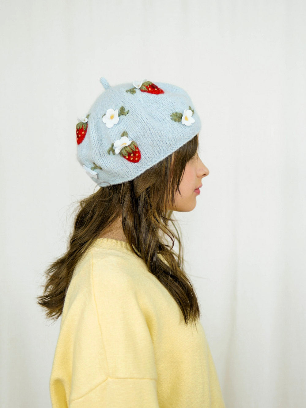 Strawberries Beret | Blue