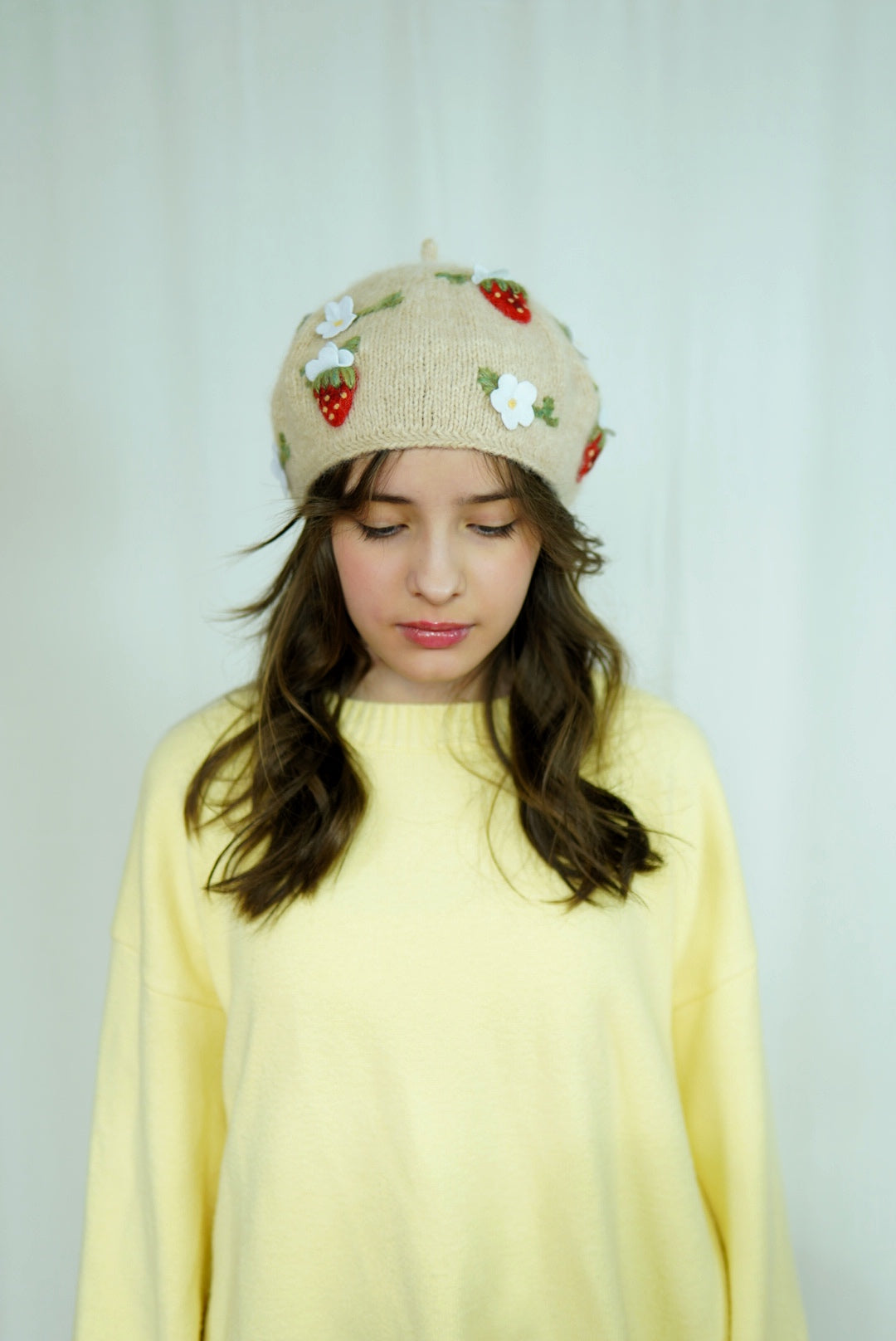Strawberries Beret | Wheat